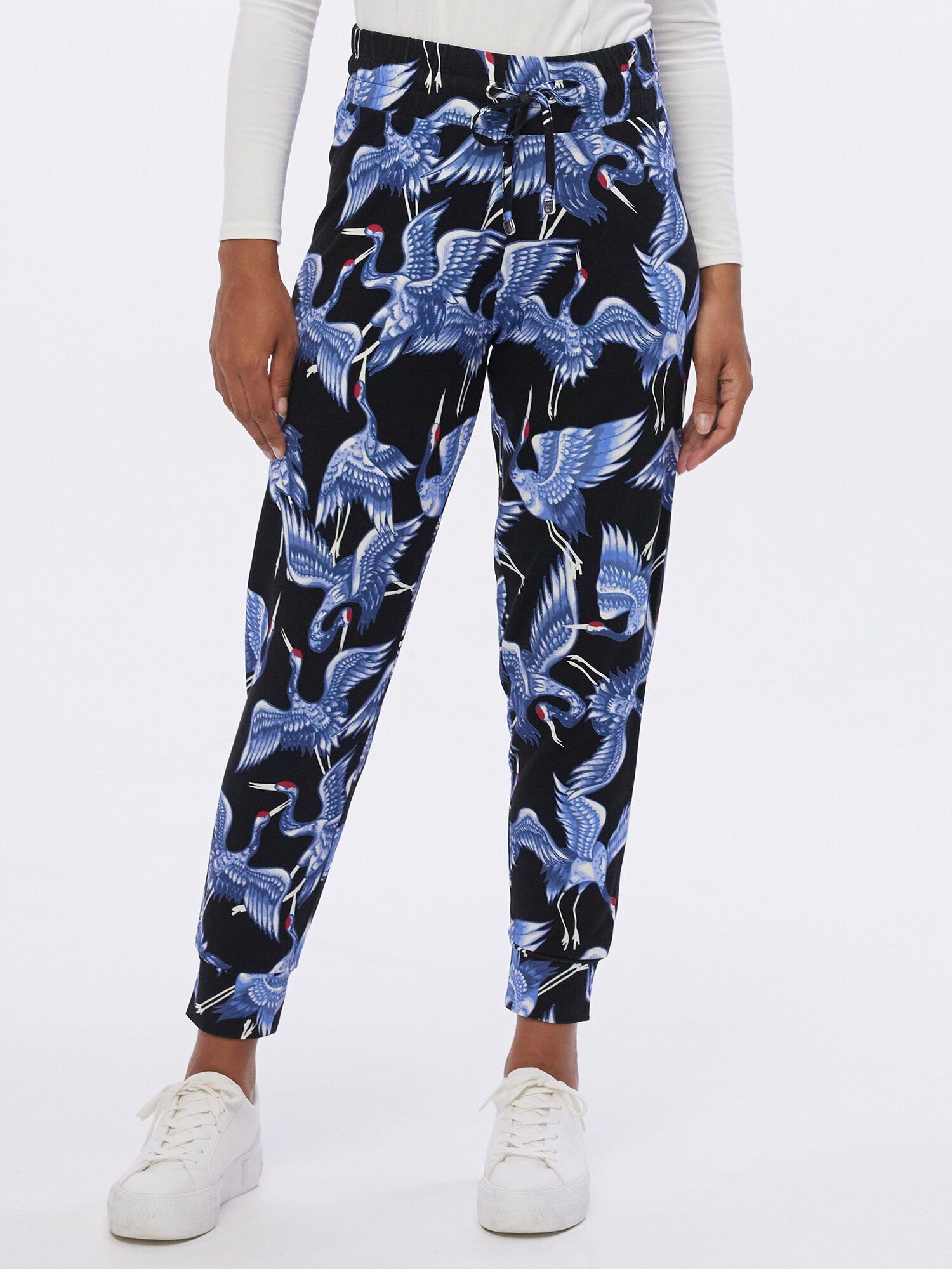 MONACO blue WEEKEND Jogger Pants Sweathose figurumspielend mit hellblauem K günstig online kaufen