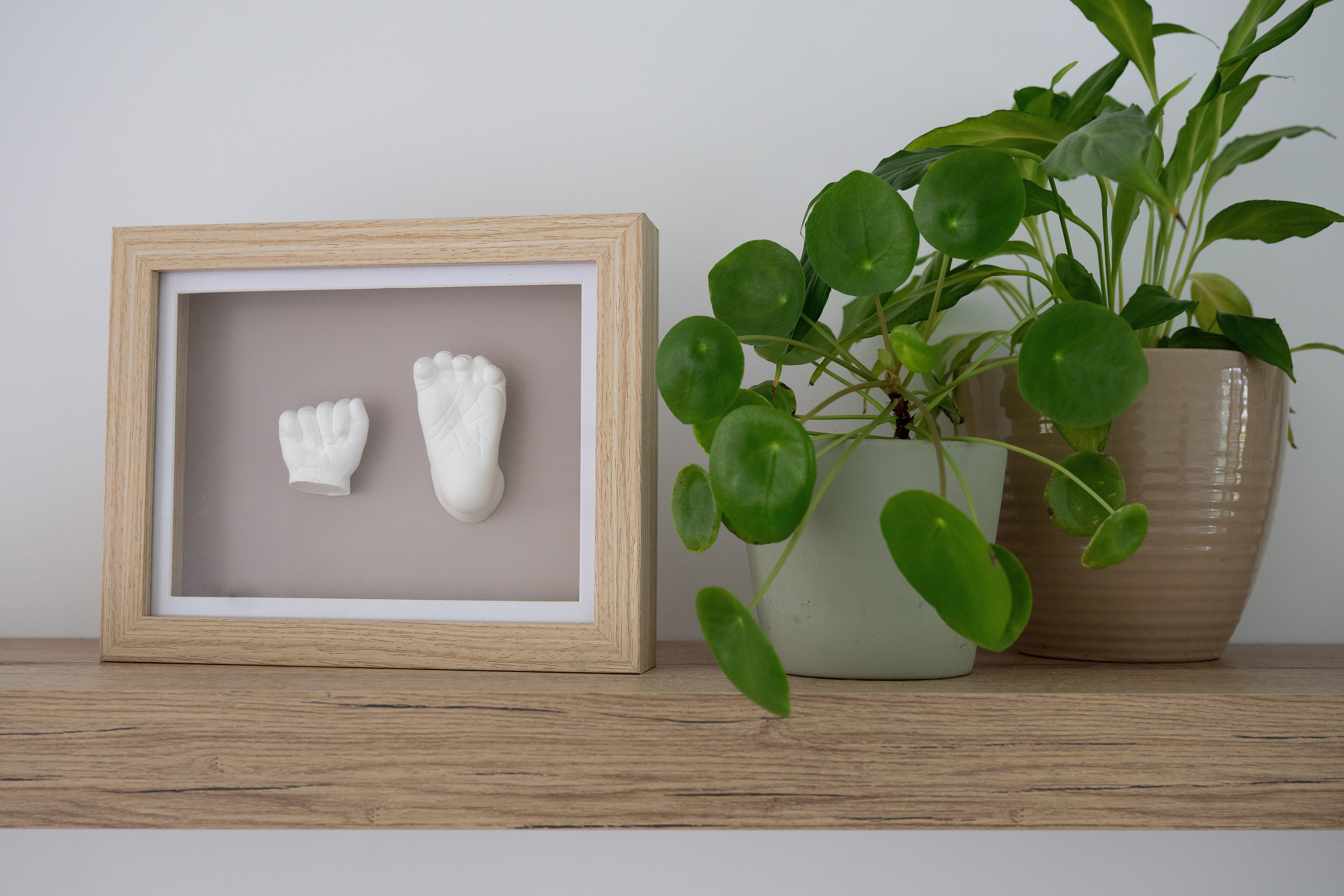 Happy Hands Handabdruck-Set 3D Baby Abdruckset mit Holzrahmen für Hand- und Fußabdruck