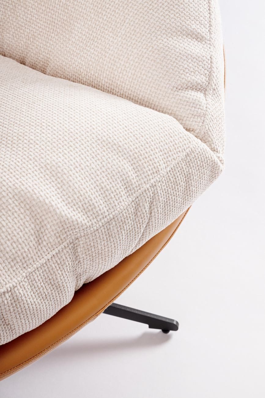 Bizzotto Drehsessel Adinda aus Stoff, Beige/Cognac, günstig online kaufen