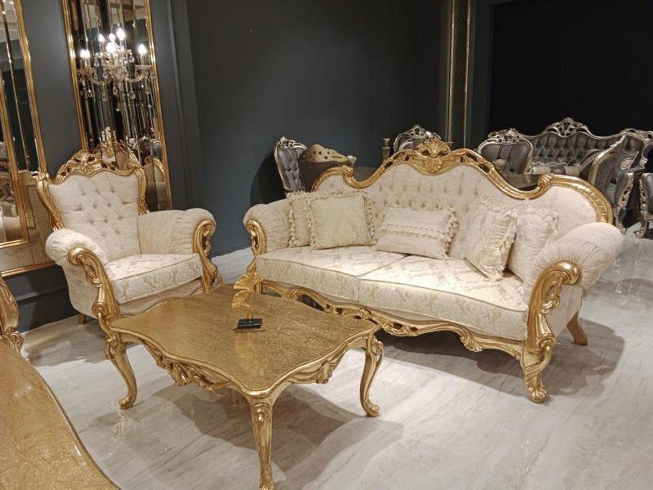 Xlmoebel 3-Sitzer Elegantes Chesterfield Designer-Sofa in hochwertigem Stoff, 1 Teile, Hergestellt in Europa