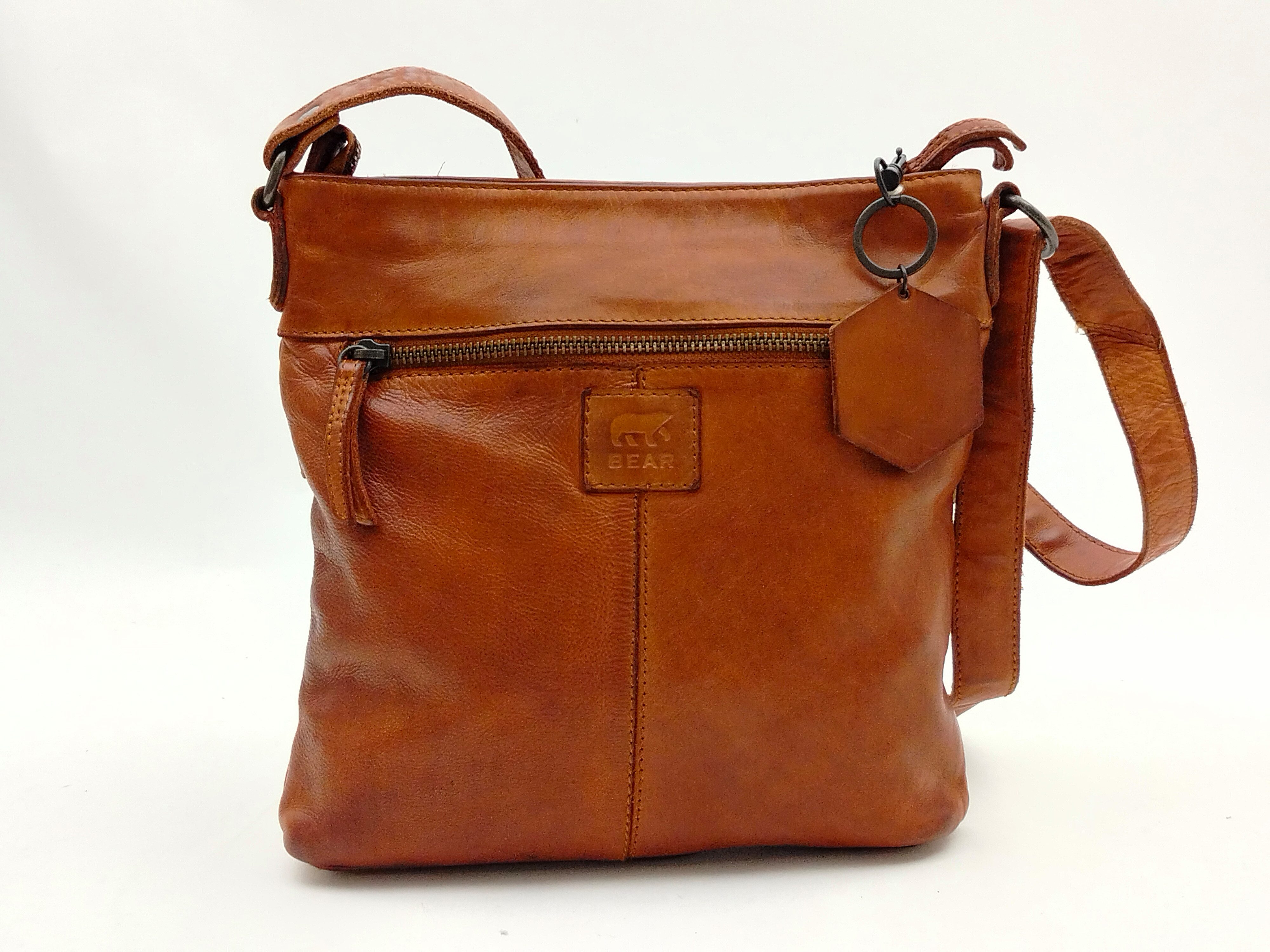 Bear Design Handtasche Beardesign Luna hochwertige Ledertasche cognac