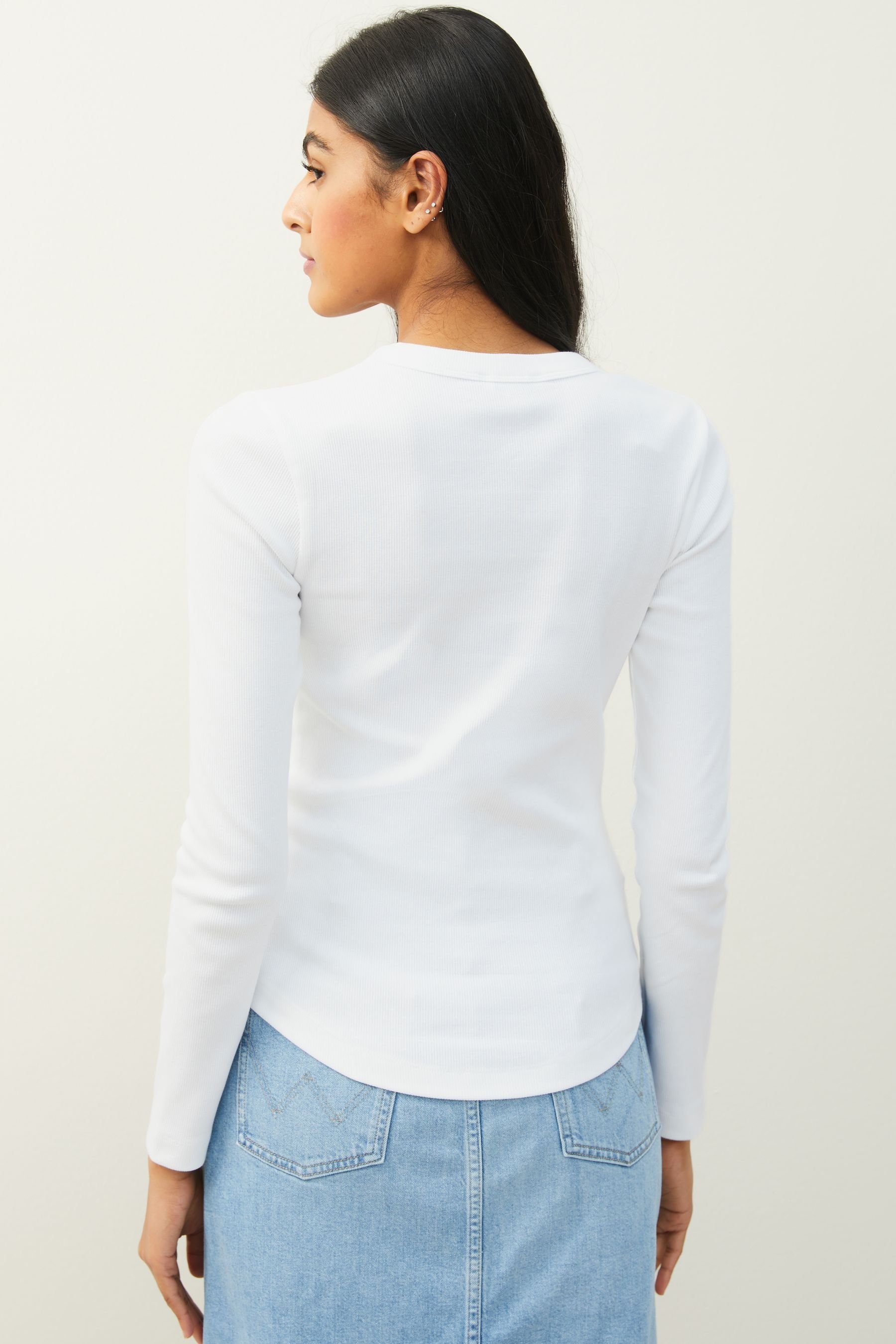 Next Langarmshirt Langärmeliges Sweatshirt mit Rundhalsausschnitt günstig online kaufen