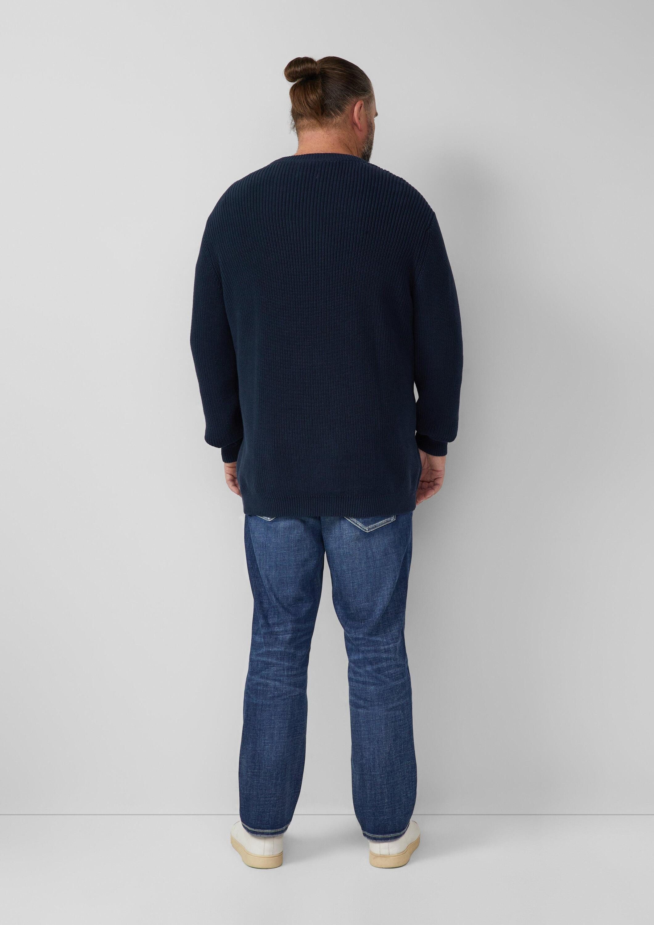 s.Oliver Longpullover Strickpullover Strukturierter Baumwoll-Pullover mit Label-Patch
