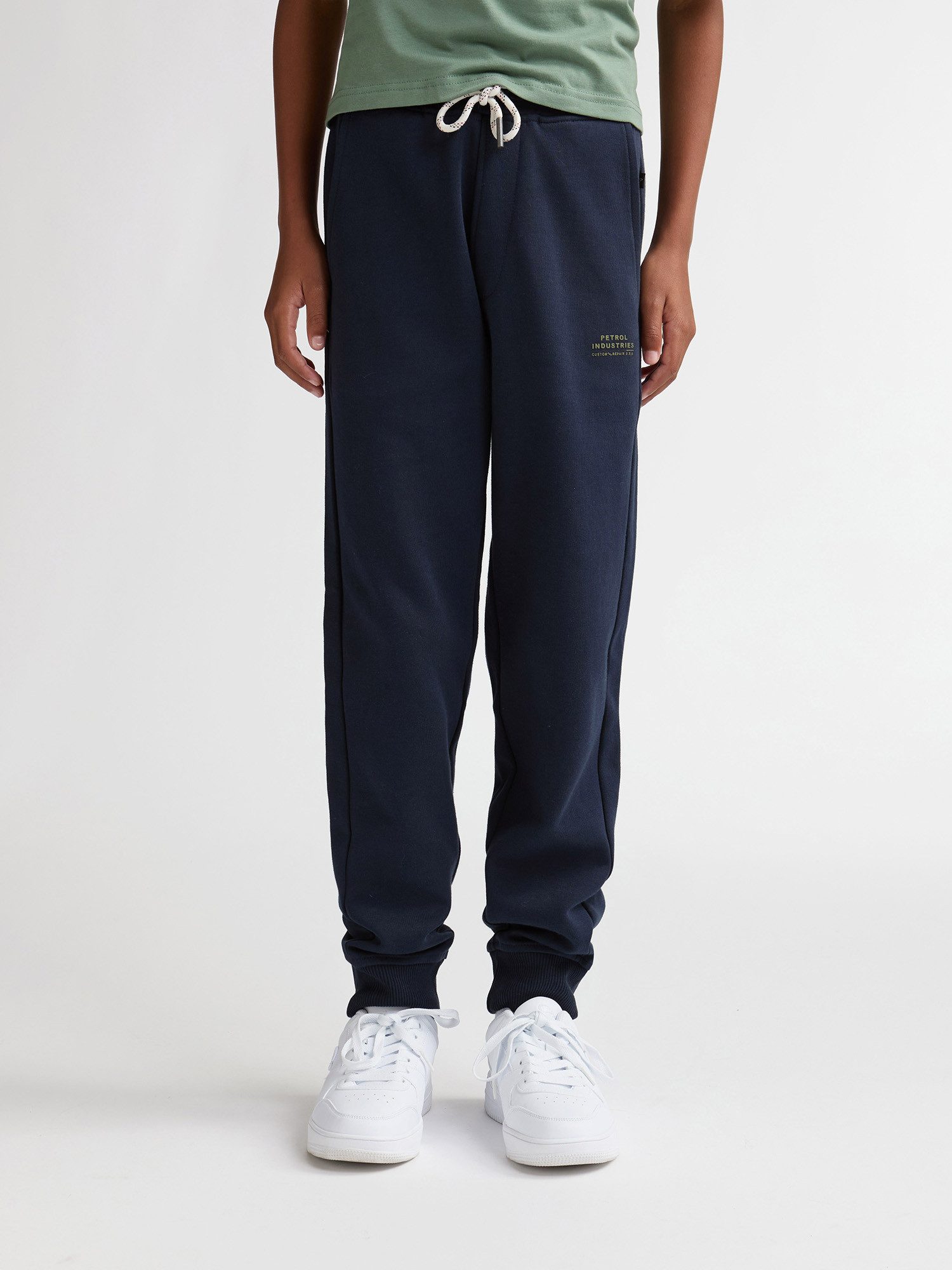Petrol Industries Jogginghose Jogginghose Conception