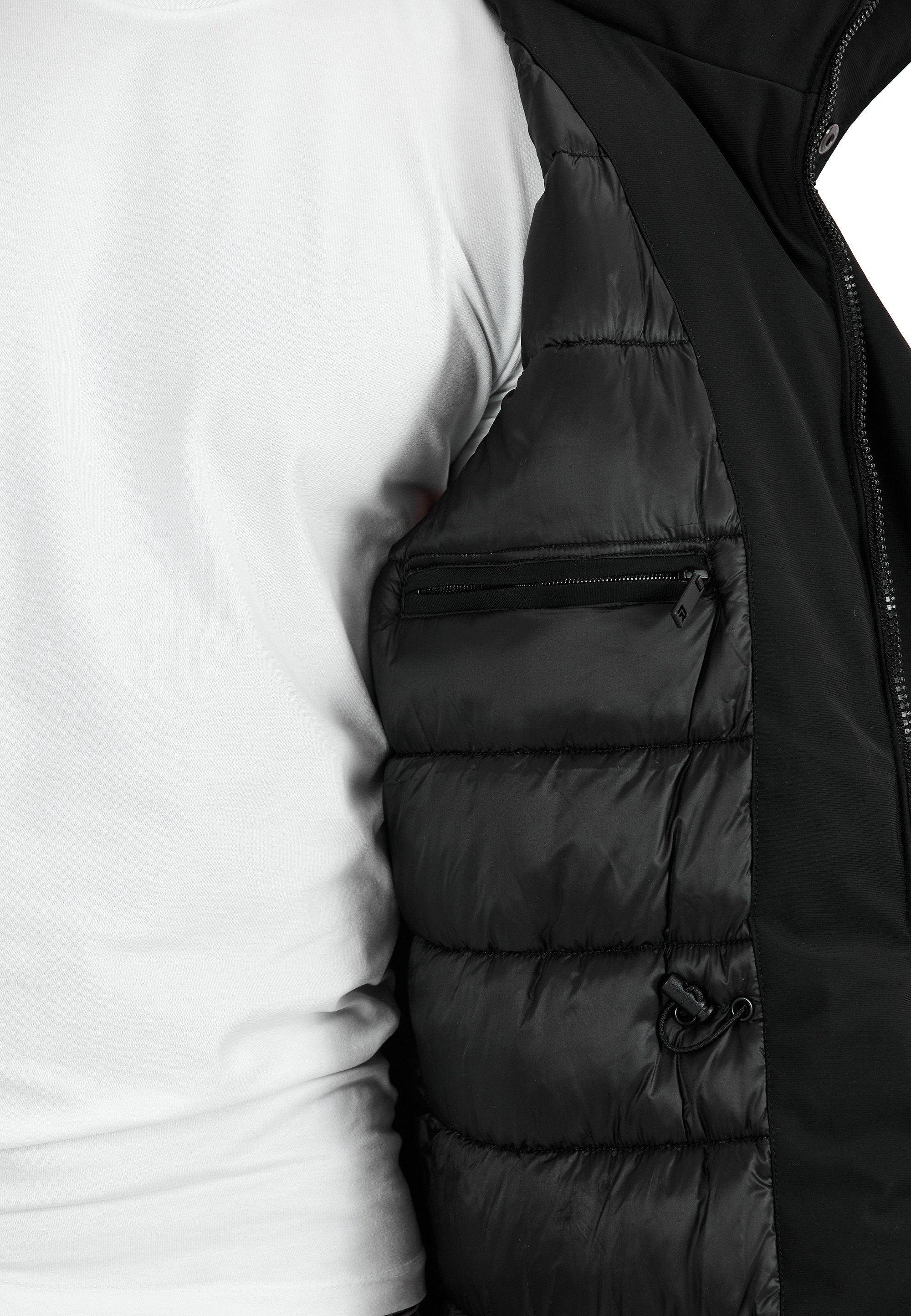 RedBridge Winterjacke mit abnehmbarer Kapuze warm wasserabweisend funktional Abnehmbare Kapuze, innenliegender Gummizug