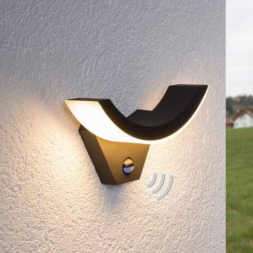 Lucande Außen-Wandleuchte Half, LED-Leuchtmittel fest verbaut, warmweiß, Modern, Aluminium, Kunststoff, grafitgrau, weiß, 1 flammig, inkl.