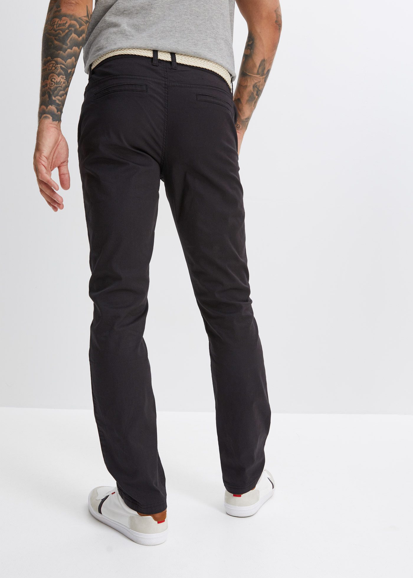 bonprix Chinohose aus Baumwolle und Elasthan, mit Komfortbund und Gürtel, Regular Fit