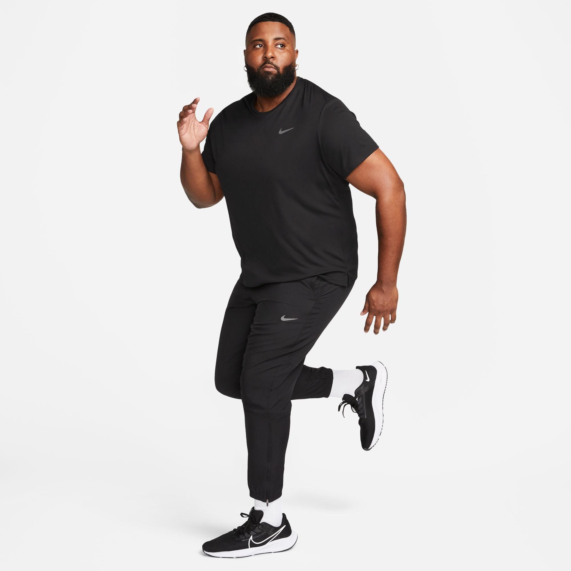 UV MEN'S Laufshirt TOP Nike MILER SILV DRI-FIT RUNNING BLACK/REFLECTIVE SHORT-SLEEVE