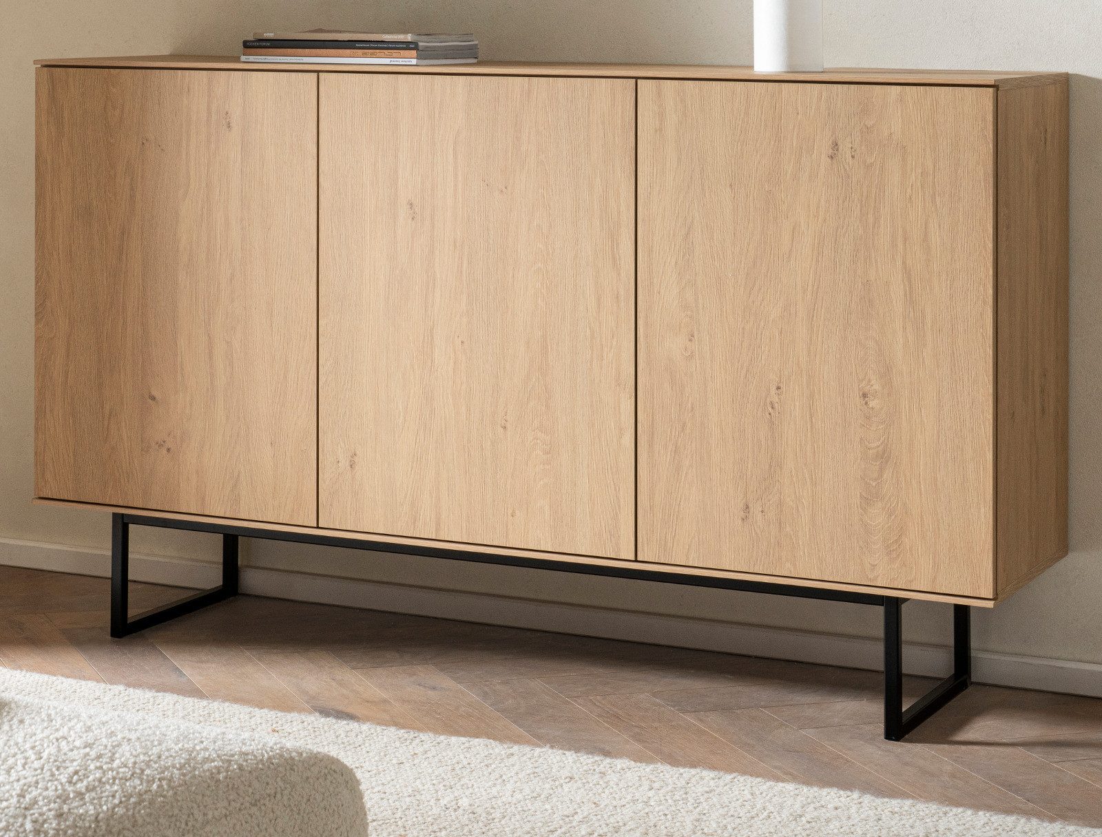Furn.Design Sideboard Breda (Kommode in Stone Eiche Dekor, 3-türig, 150 x 90 cm), mit Push-To-Open-Funktion