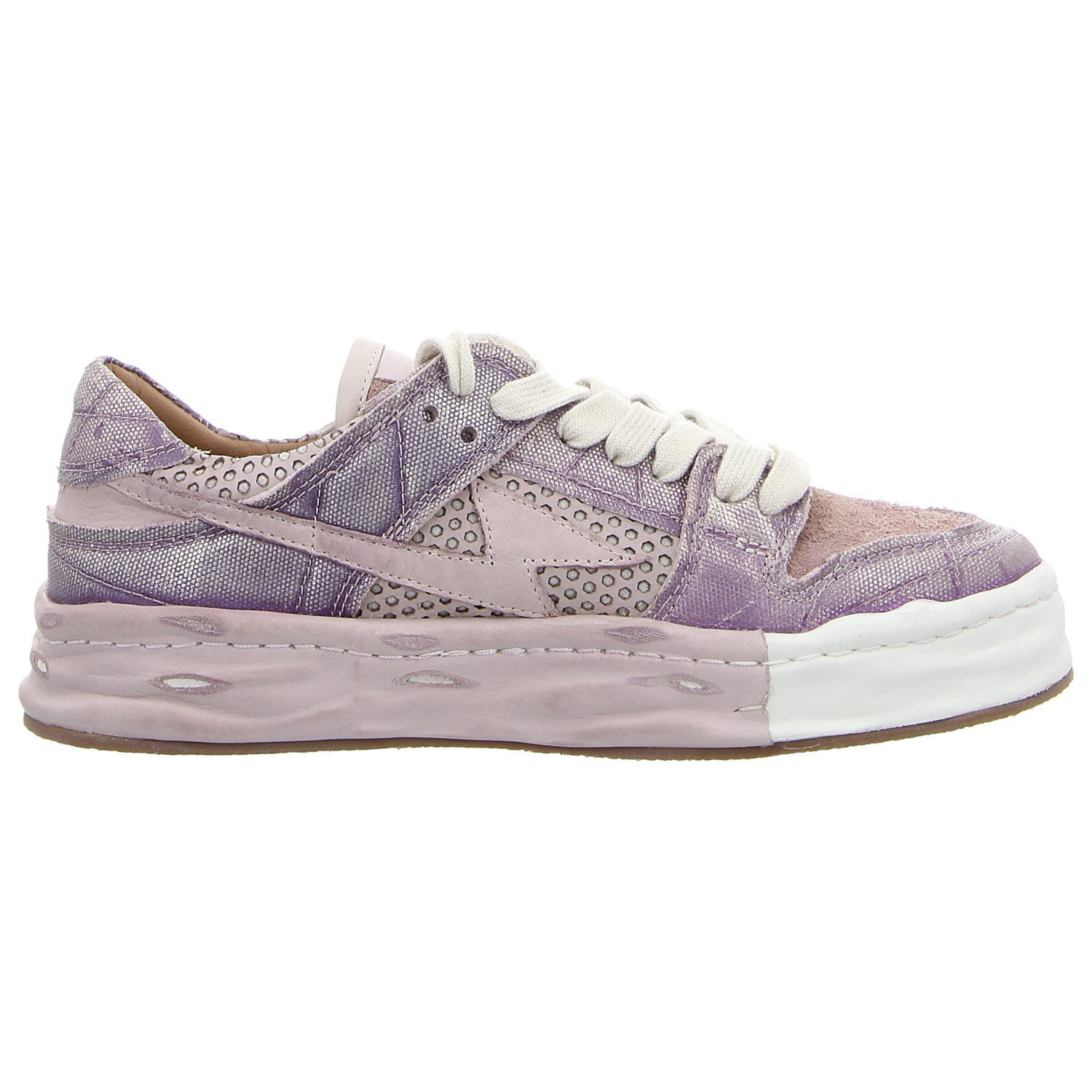 Rebecca White Zwave Rebuild Sneaker