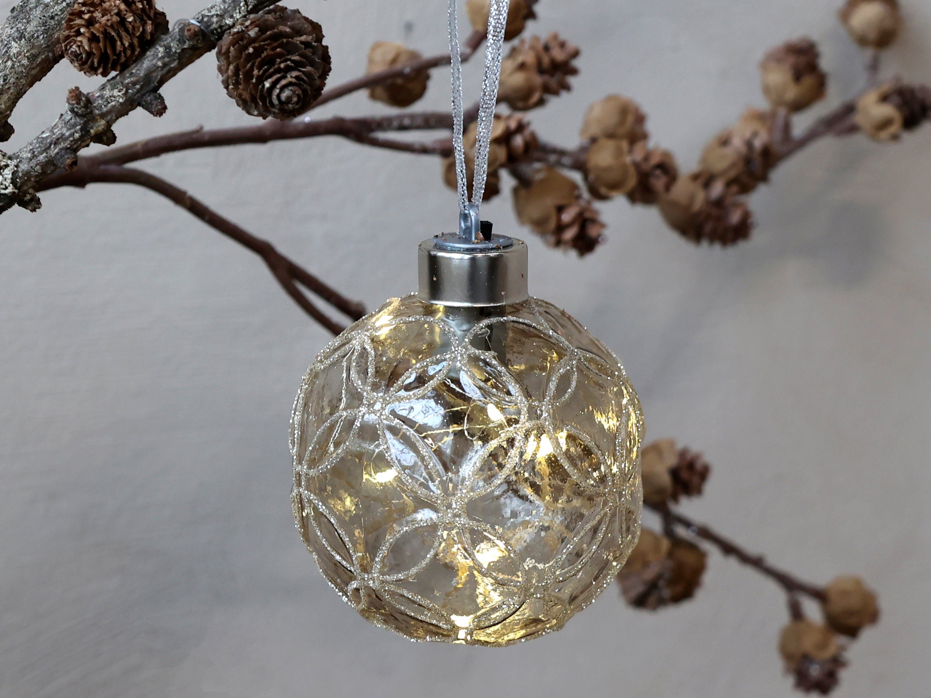 Chic Antique Christbaumschmuck Weihnachtsschmuck Weihnachtskugel Glitzer LED Glas 8cm Chic Antique