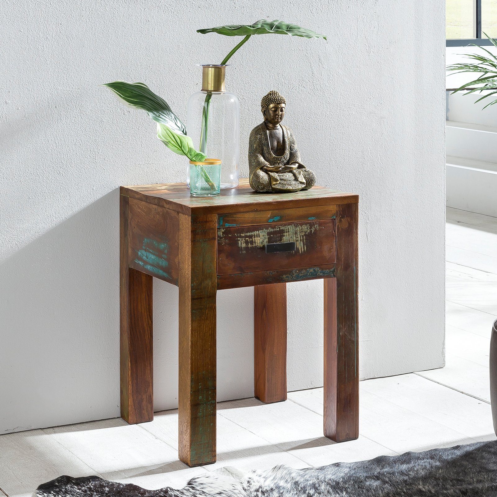 KADIMA DESIGN Beistelltisch Nachttisch Diana: recycelt Mango-Holz Sofatisch, shabby chic