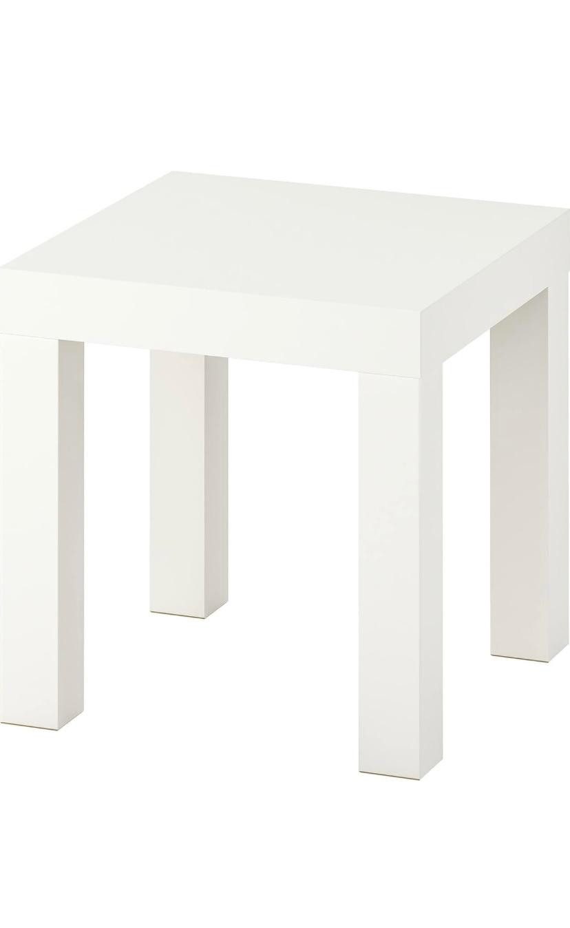 IKEA Couchtisch LACK Beistelltisch in weiß; (35x35cm)