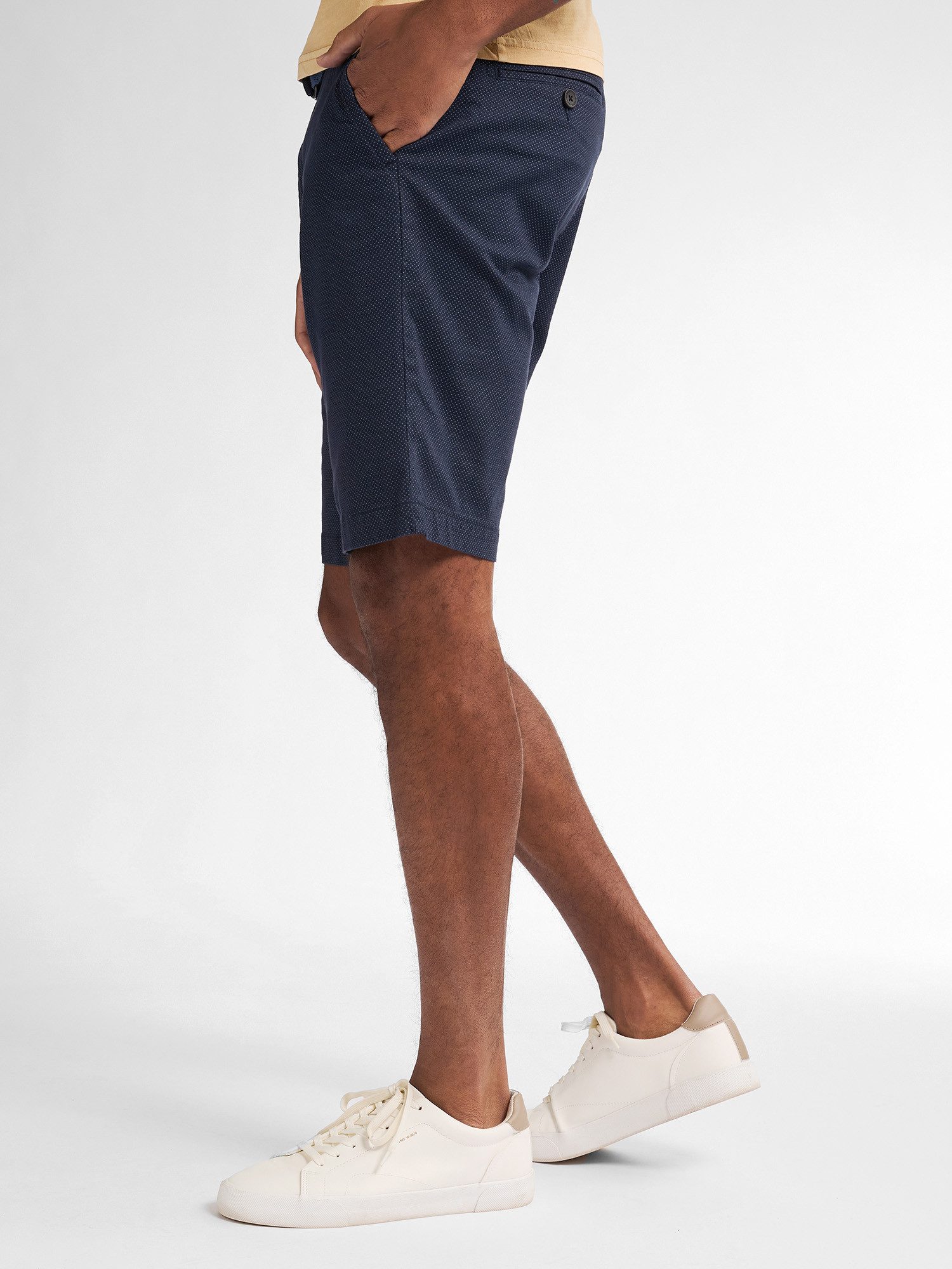 Petrol Industries Chinoshorts Sommerhose mit Gürtel – Bild 3 von 5