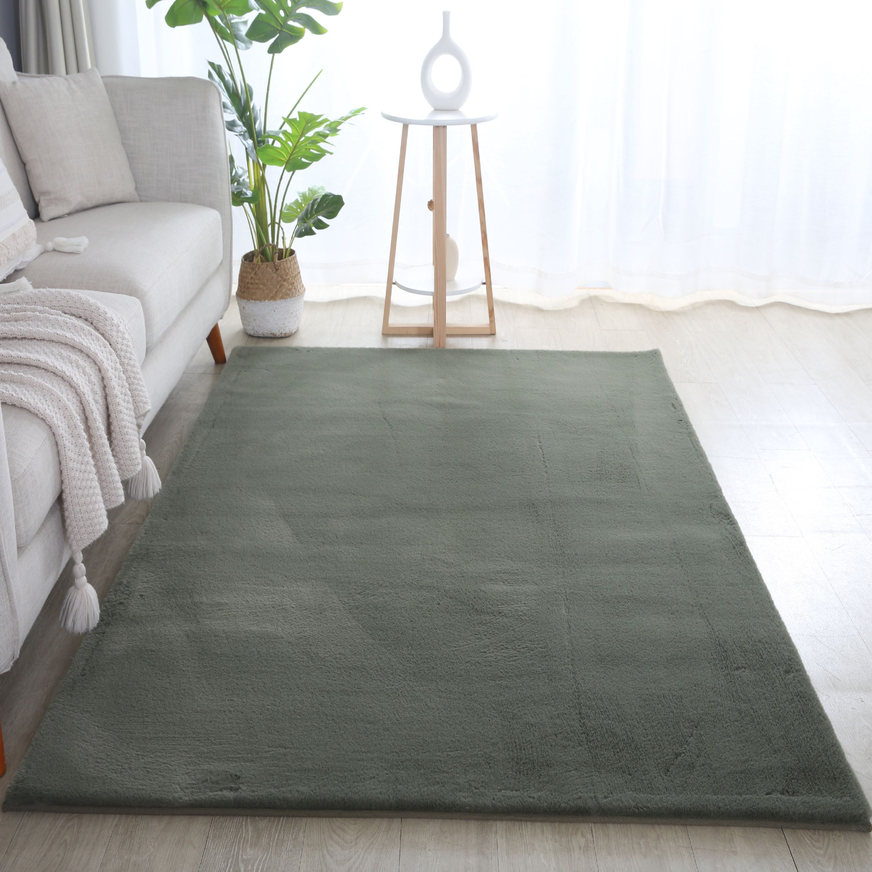 SIMPEX24 Teppich Unicolor - Einfarbig, Rechteckig, Höhe: 20 mm, Teppich Wohnzimmer Einfarbig Shaggy Modern Flauschiger Felloptik Weich