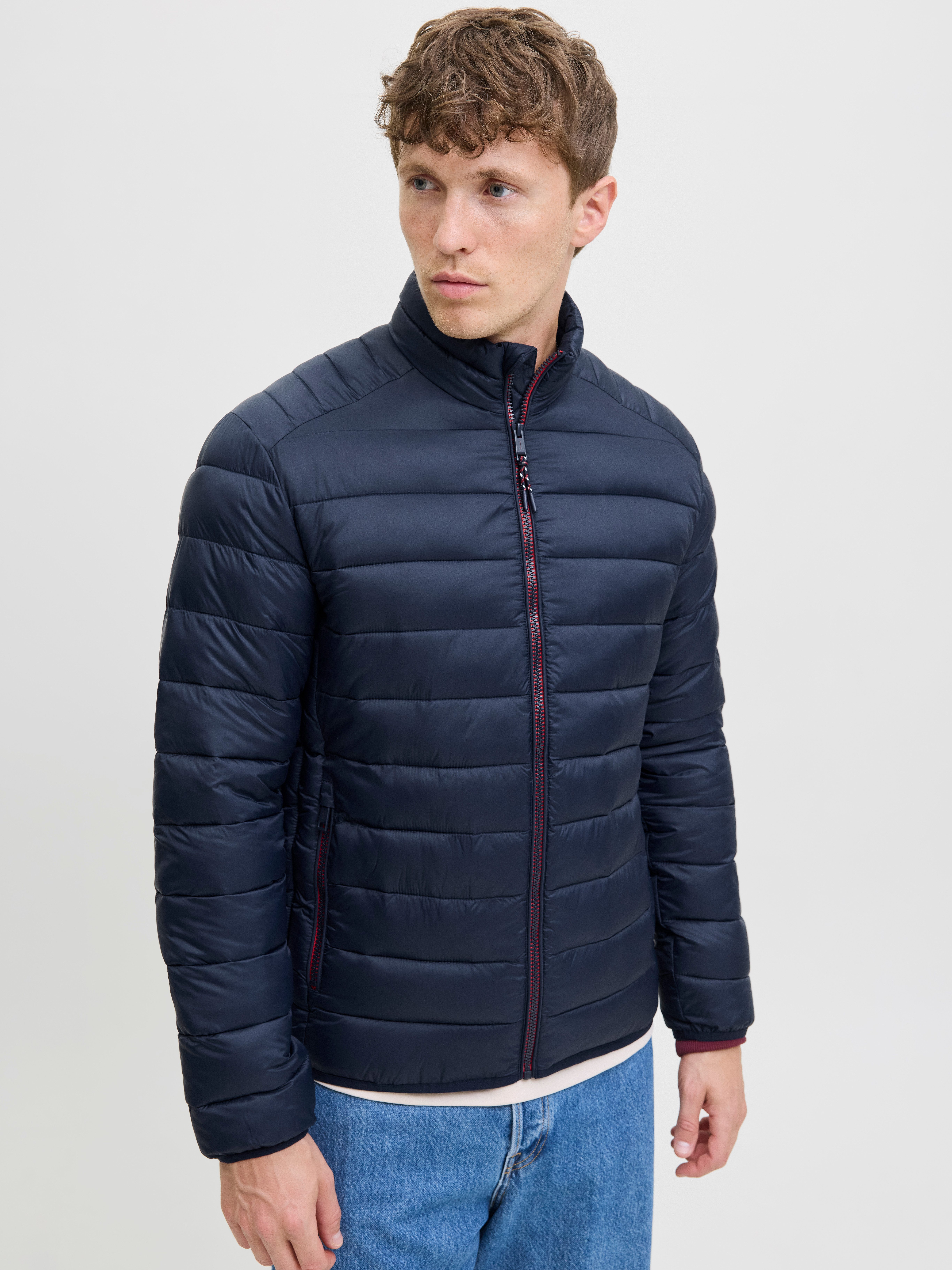 Jack & Jones Steppjacke JJEBRADLEY LIGHT PUFFER COLLAR NOOS günstig online kaufen