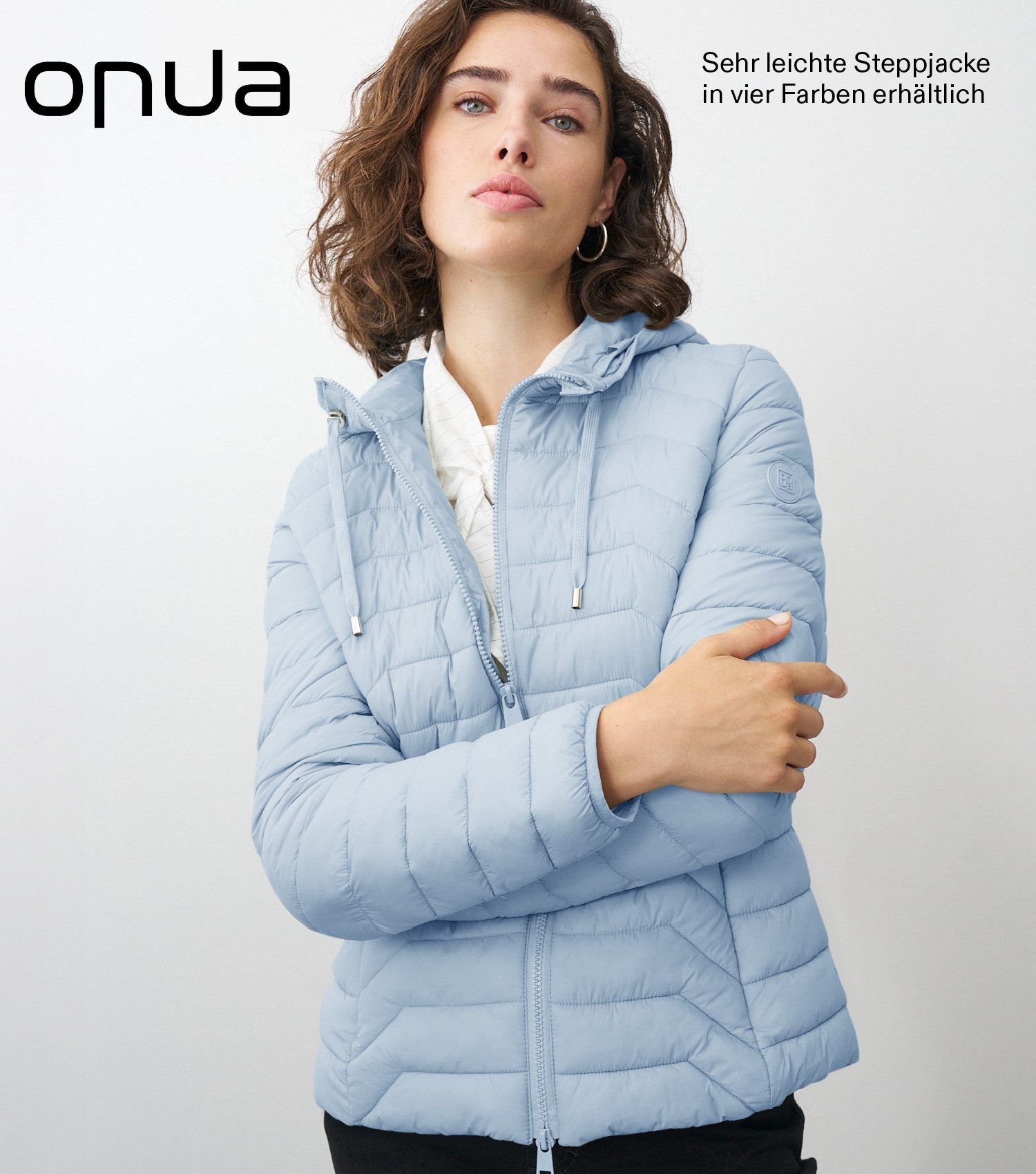 ONUA Steppjacke leichte Übergangsjacke oder Frühlingsjacke für Damen mit Kapuze