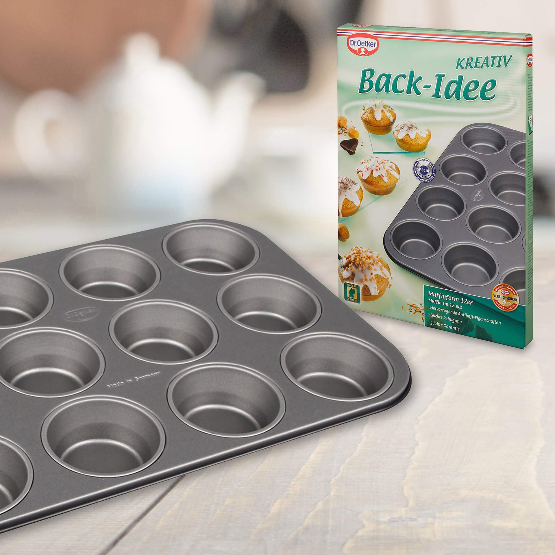 Dr. Oetker Küchenhelfer Muffinform Back-Idee, 12er Form, Muffinblech mit Antihaft-Beschichtung, ausgezeichnete Wärmeleitung, hitzebeständig bis 230°C