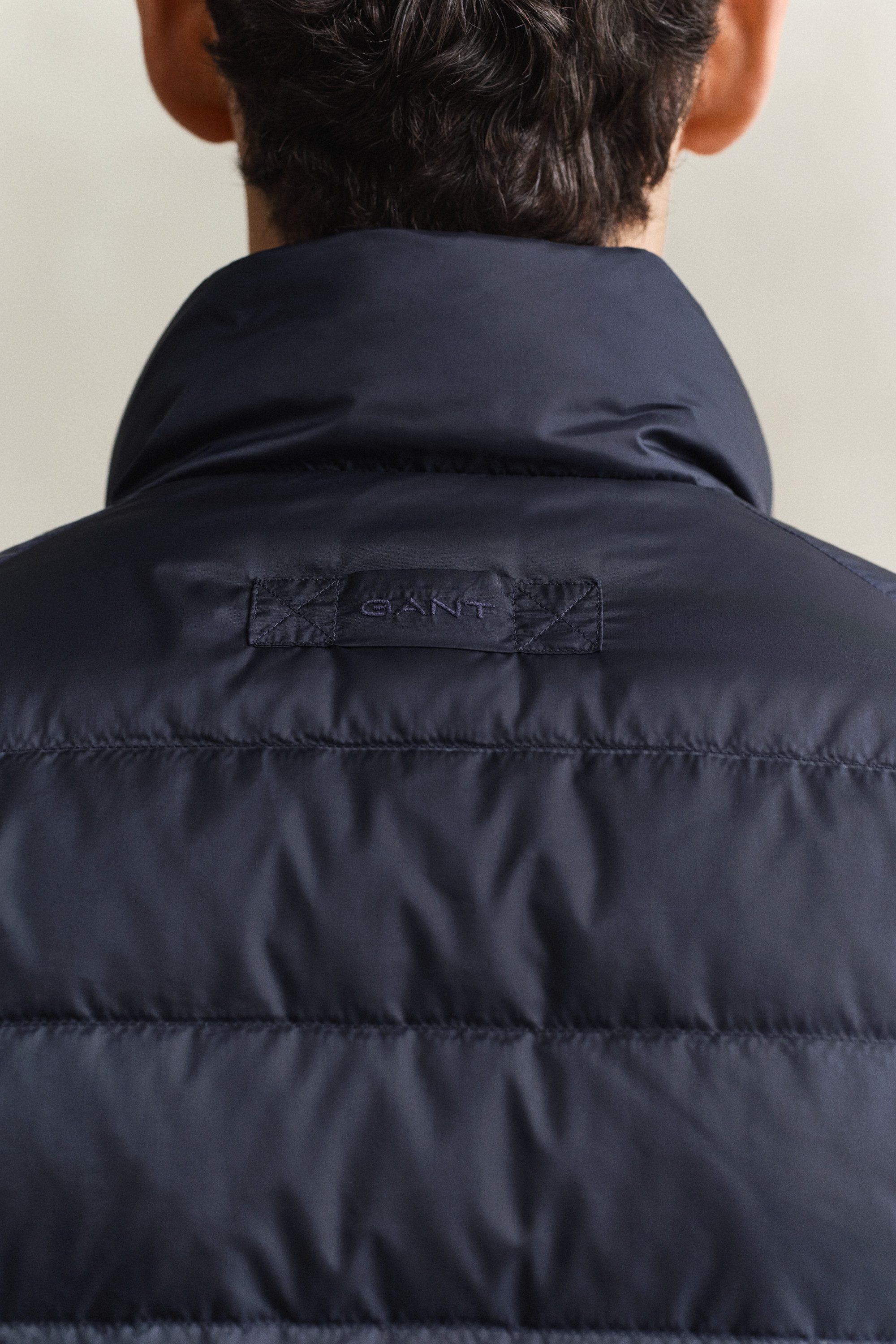Gant Steppjacke LIGHT DOWN JACKET Regular fit mit Stehkragen