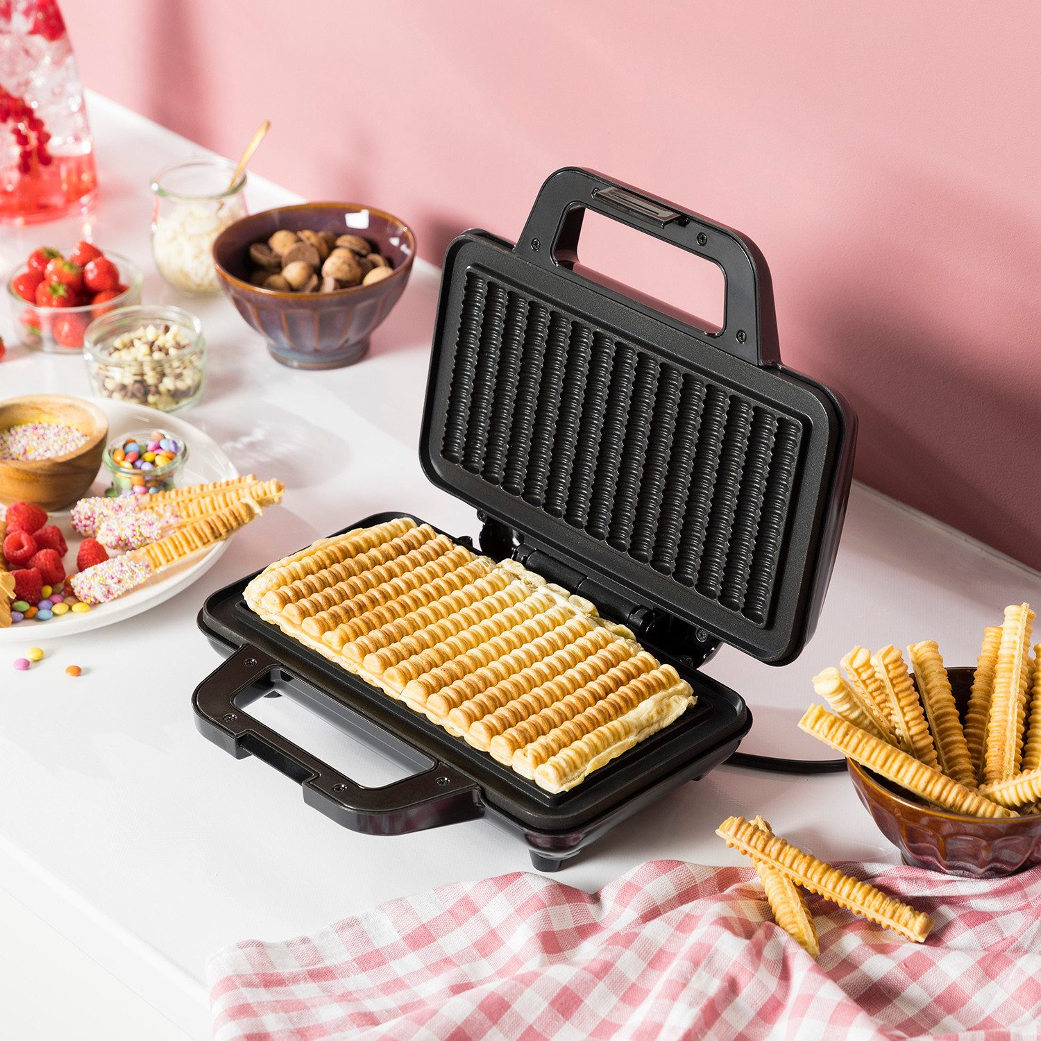 Tristar Waffeleisen WF-1171 Waffel-Pommes Maker, 1000 W