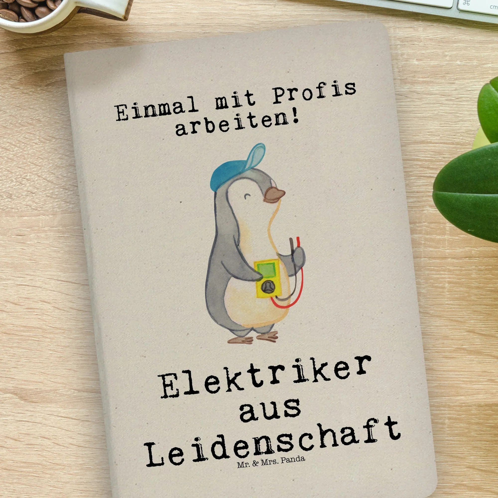 Thumbnail - Mr. & Mrs. Panda Notizbuch Elektriker Leidenschaft - Transparent - Geschenk, Umweltfreundliches Mr. & Mrs. Panda, Echte ...