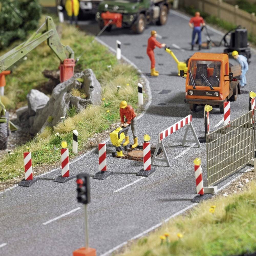 Modelleisenbahn-Fertiggelände H0 Action-Set Rüttelstampfer