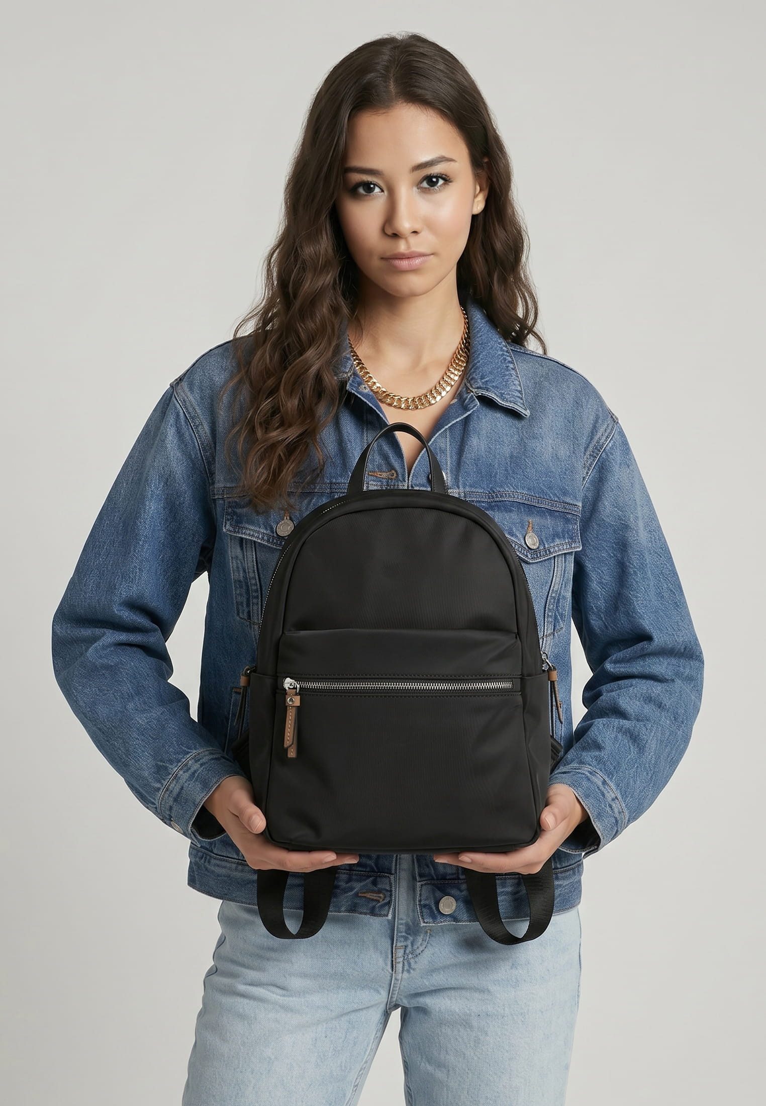 SURI FREY Cityrucksack SFY Bonny, Logo Patch