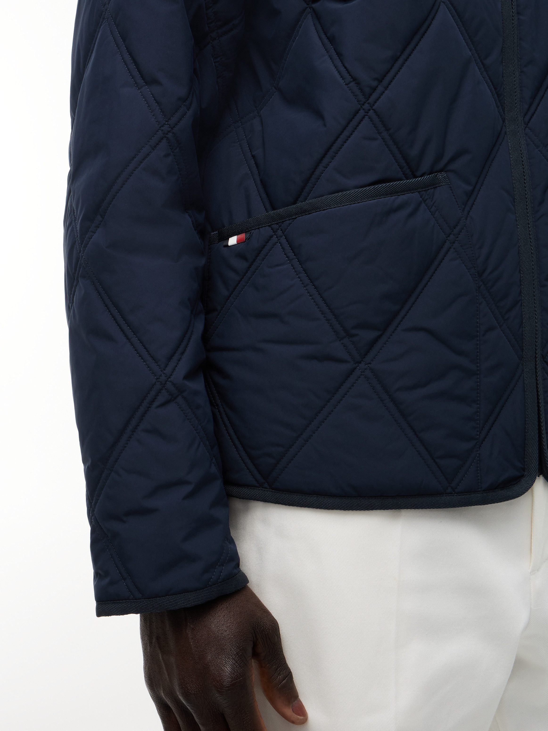 Tommy Hilfiger Steppjacke DIAMOND QUILT mit Rautensteppung und Reißverschluss – Bild 5 von 5