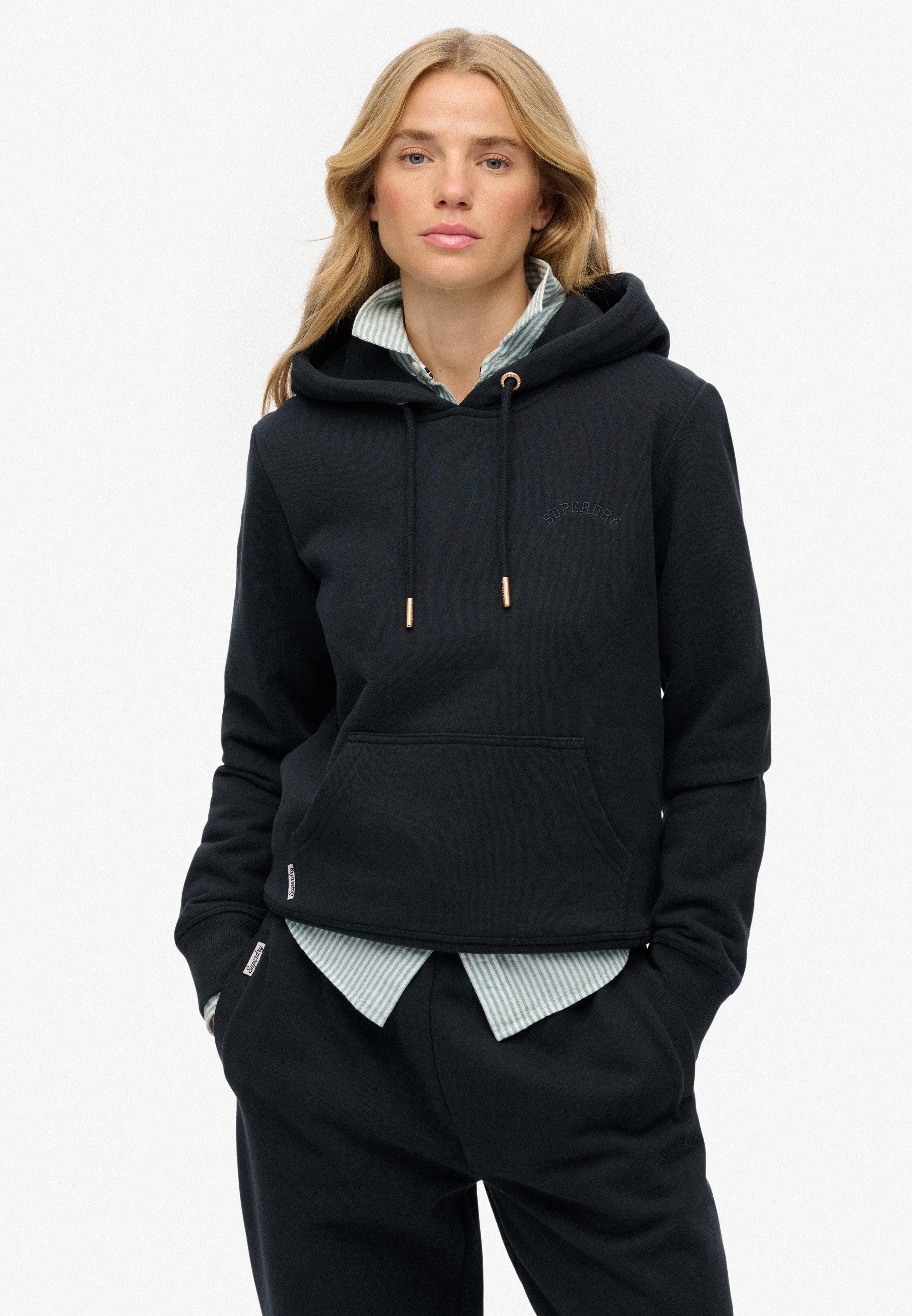 Superdry Kapuzensweatshirt Essential Logo Emb Hood Hb günstig online kaufen