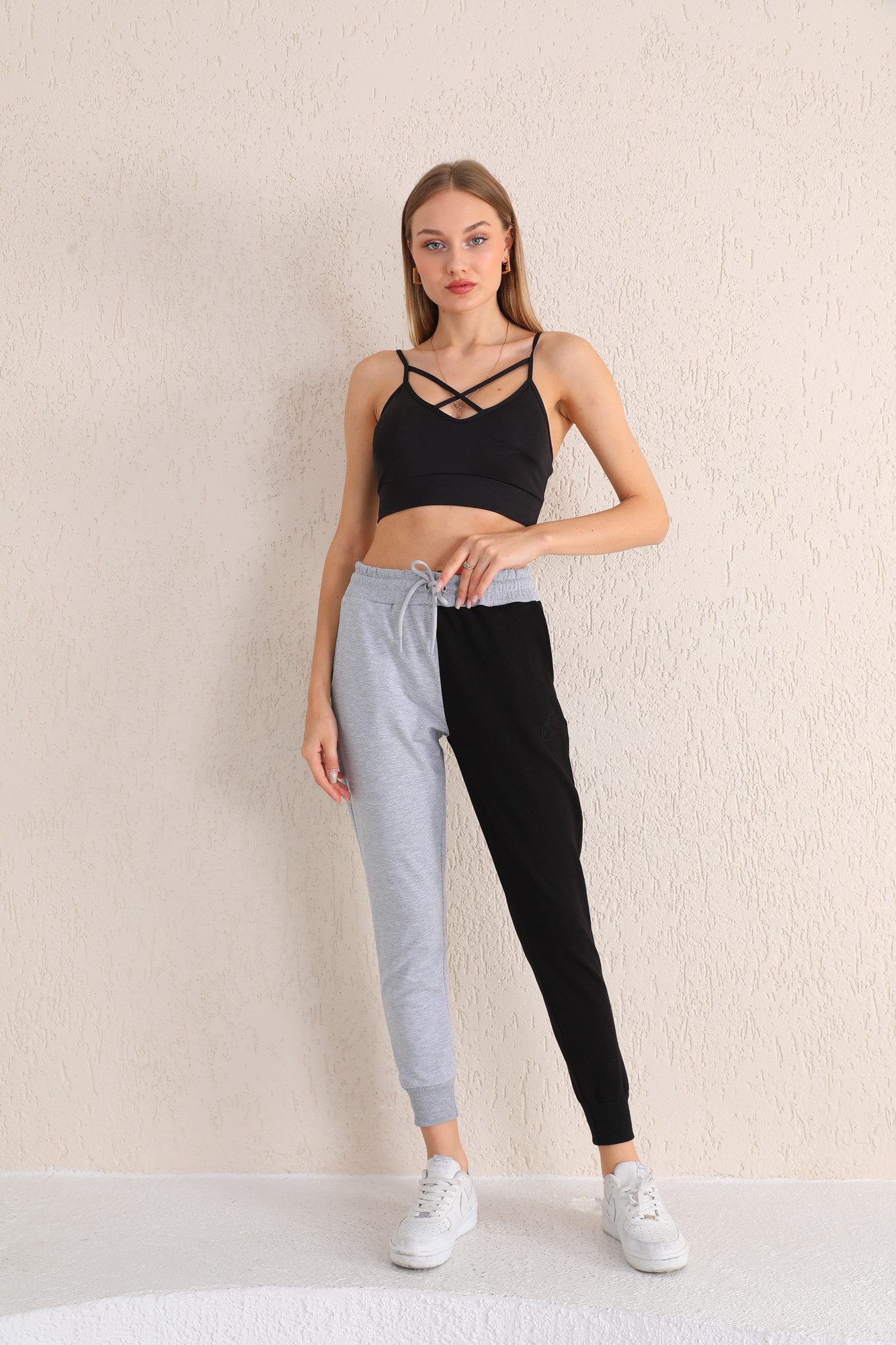 Bongual Relaxhose zweifarbige Jogginghose Farbblock mit Rippbündchen günstig online kaufen