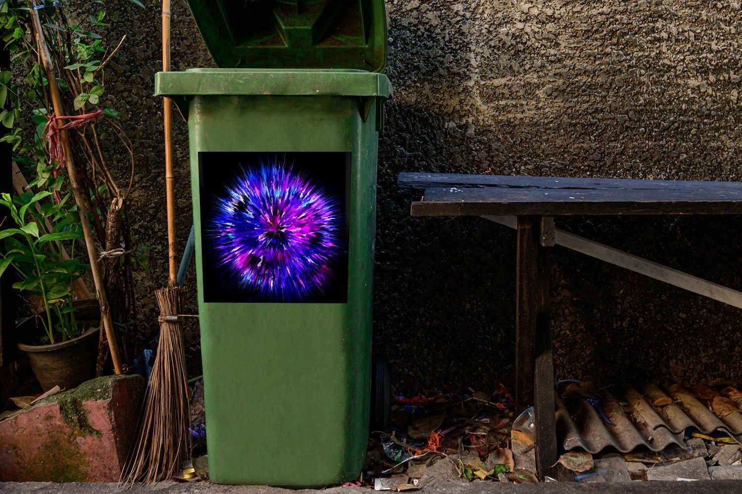 MuchoWow Wandsticker Geometrie Abfalbehälter Container, St), Form einer in Violette Mülleimer-aufkleber, Sticker, (1 Mülltonne, Explosion