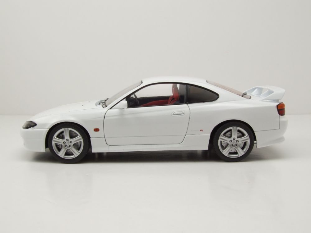 Solido Modellauto Nissan Silvia S15 Spec-R Aero 1999 weiß, Maßstab 1:18