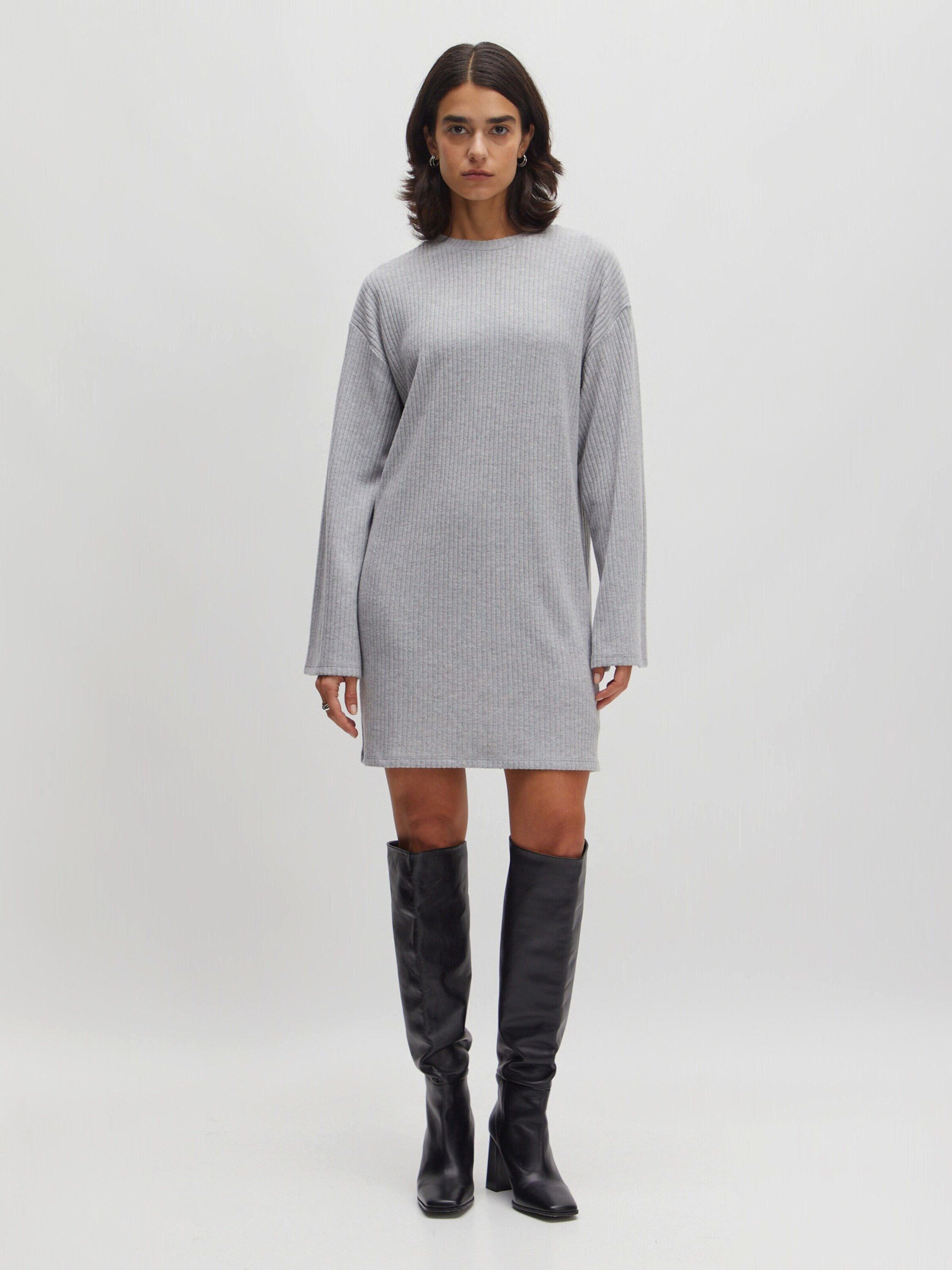 EDITED Midikleid Felicia (1-tlg) Plain/ohne Details günstig online kaufen