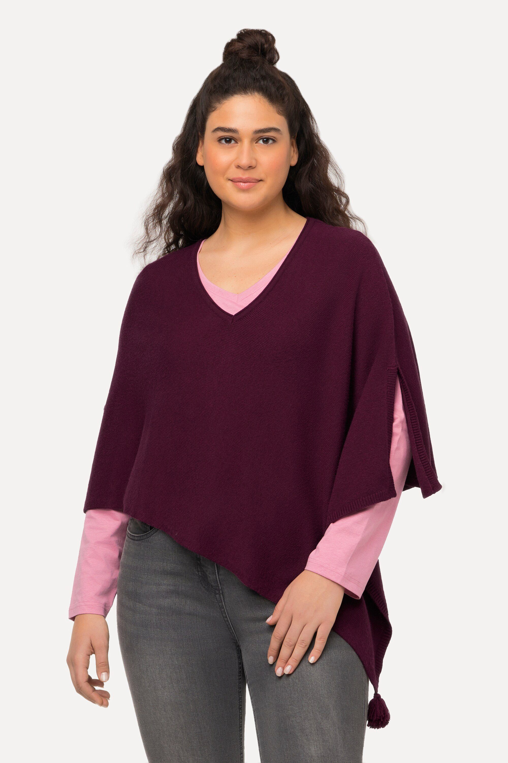 Ulla Popken Strickpullover Strick-Poncho Zipfelsaum Quaste V-Ausschnitt dunkle beere