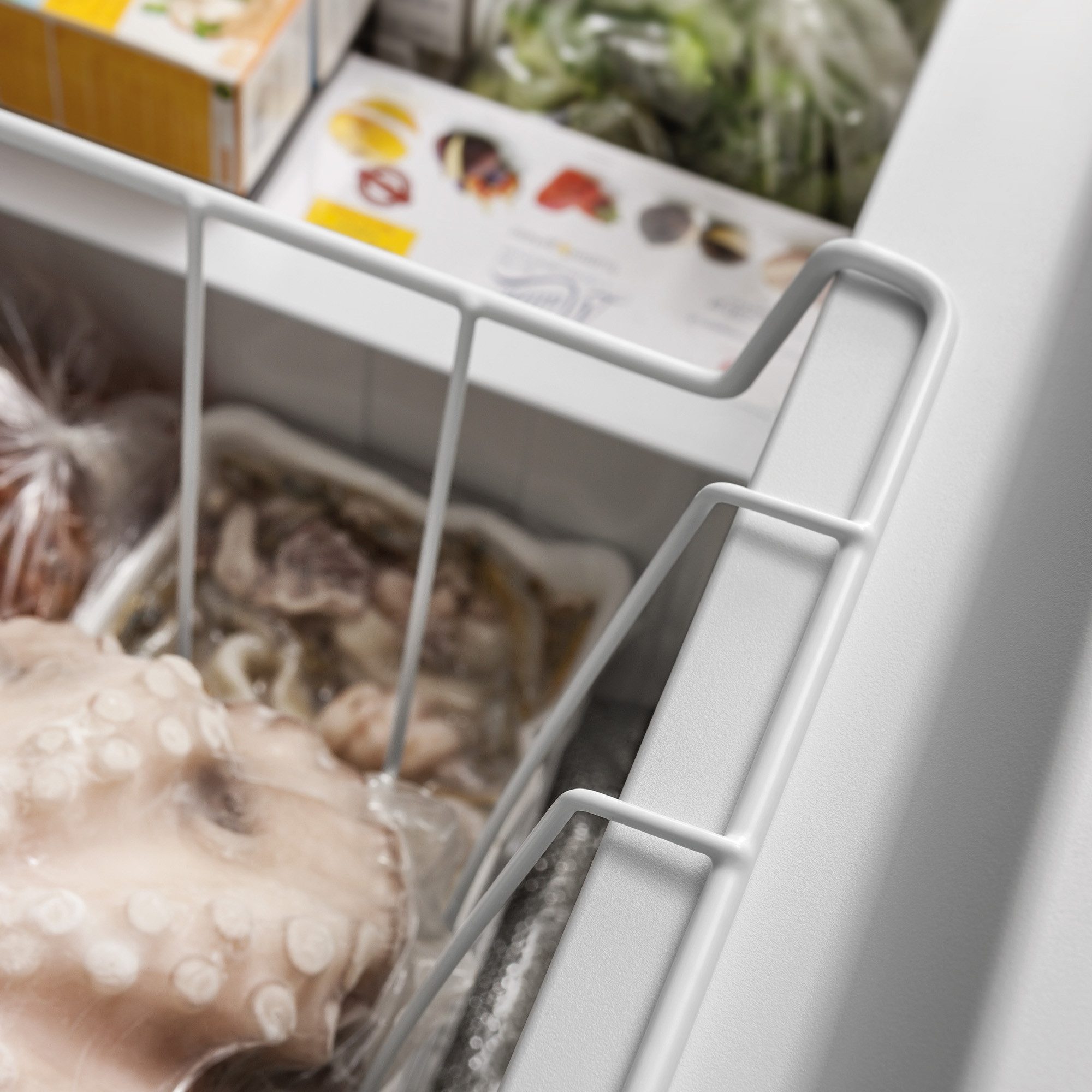 BAUKNECHT Gefriertruhe GT 270 2, 101 cm breit, 255 l, 255 l Gesamtnutzinhalt, Innenbeleuchtung, Kindersicherung