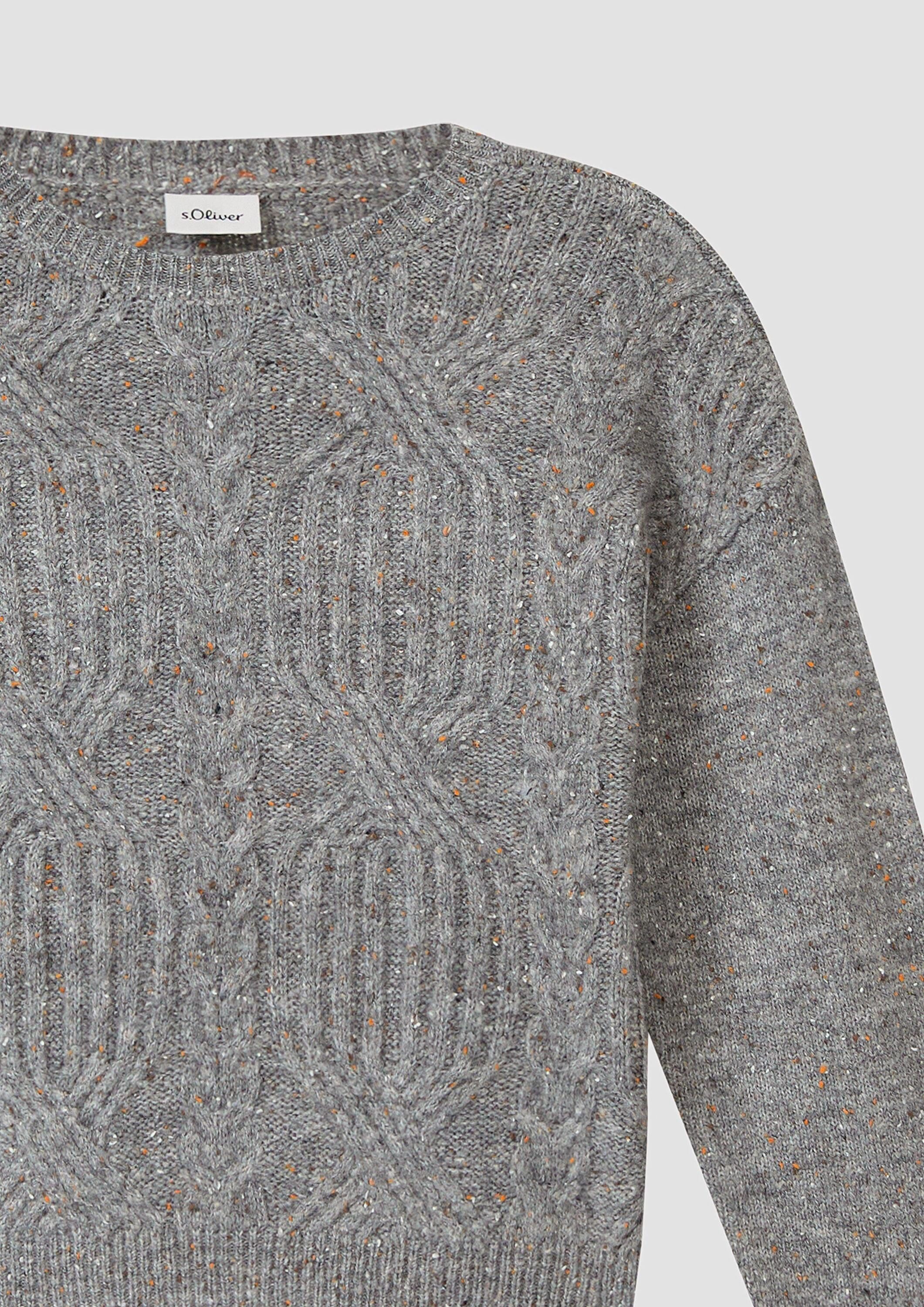 s.Oliver Longpullover Strickpullover Kurzer Strickpullover im Loose Fit mit Zopfmuster