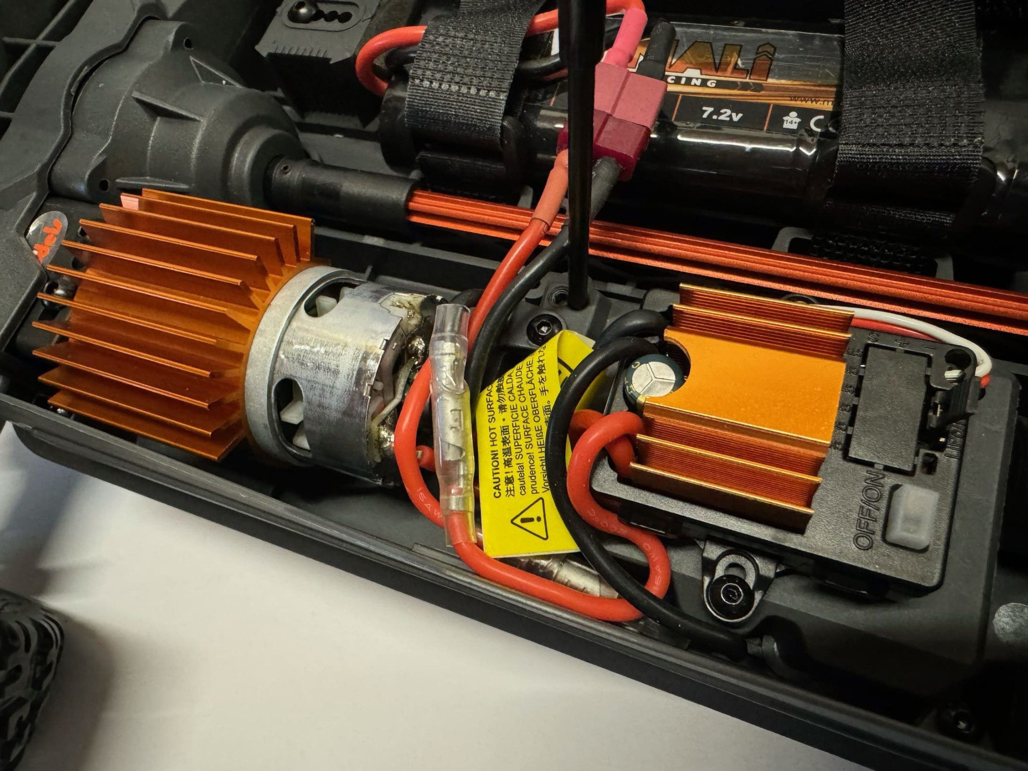 DF-Models RC-Quadrocopter DF Models RC Z-10 Competition Truggy BR 1:10XL RTR