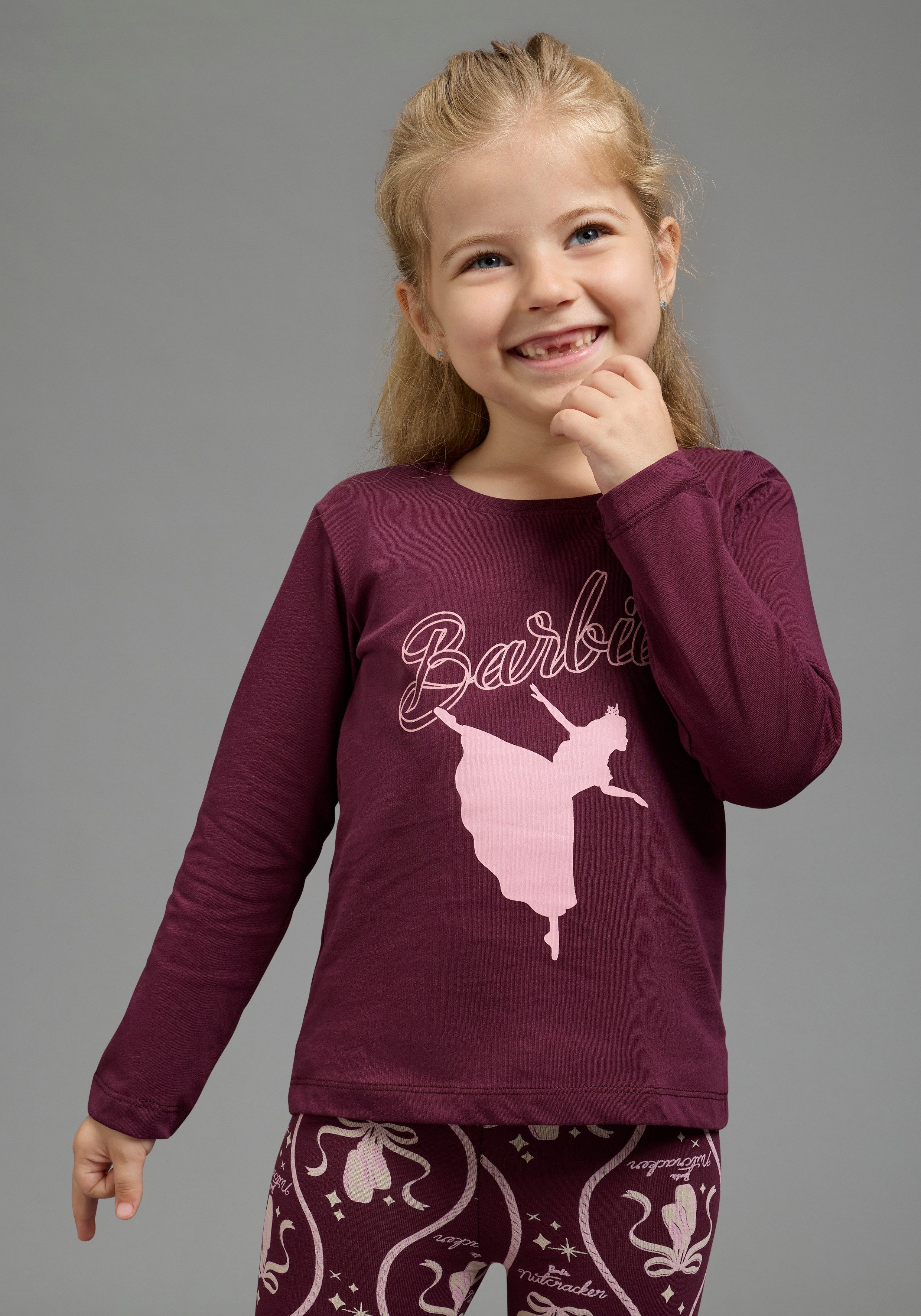 KIDSWORLD Langarmshirt BARBIE Glitzerdruck Shirt für kleine Mädchen, Mama&Me Style, Mattel BARBIE Nussknacker Shirt, Mama&Me Style