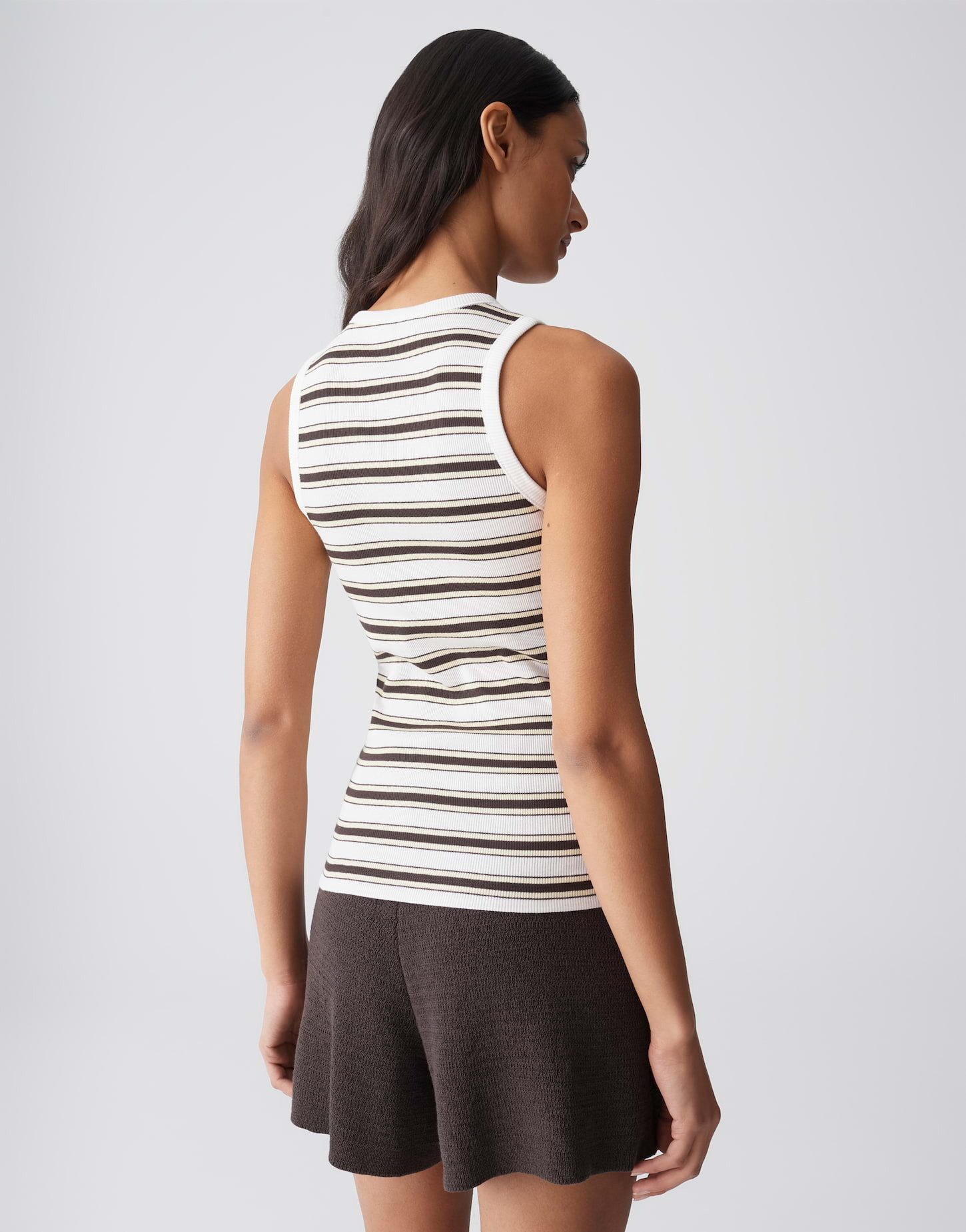 OPUS Kurzarmshirt Ireso resort aus weichem Jersey mit Rippstruktur Ärmellos geschnitten für sommerliche Looks
