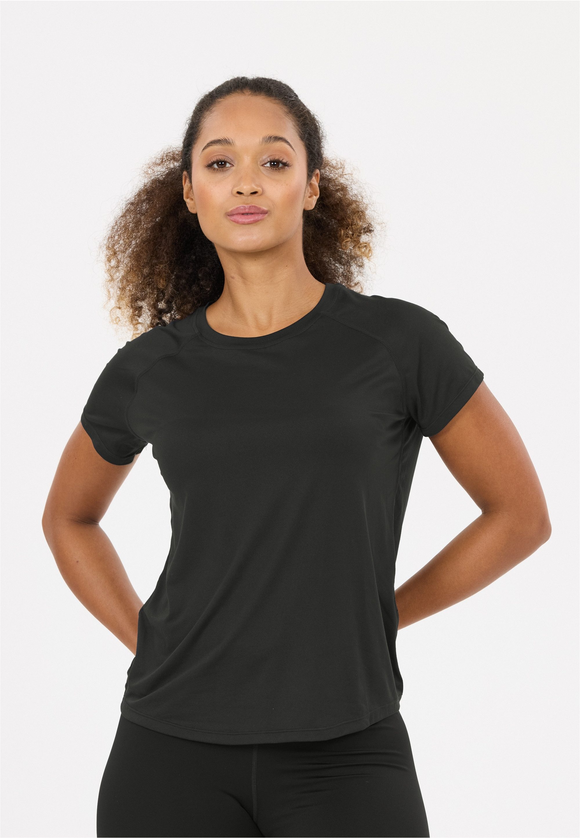 ATHLECIA T-Shirt Gaina V3 mit atmungsaktiver Eigenschaft
