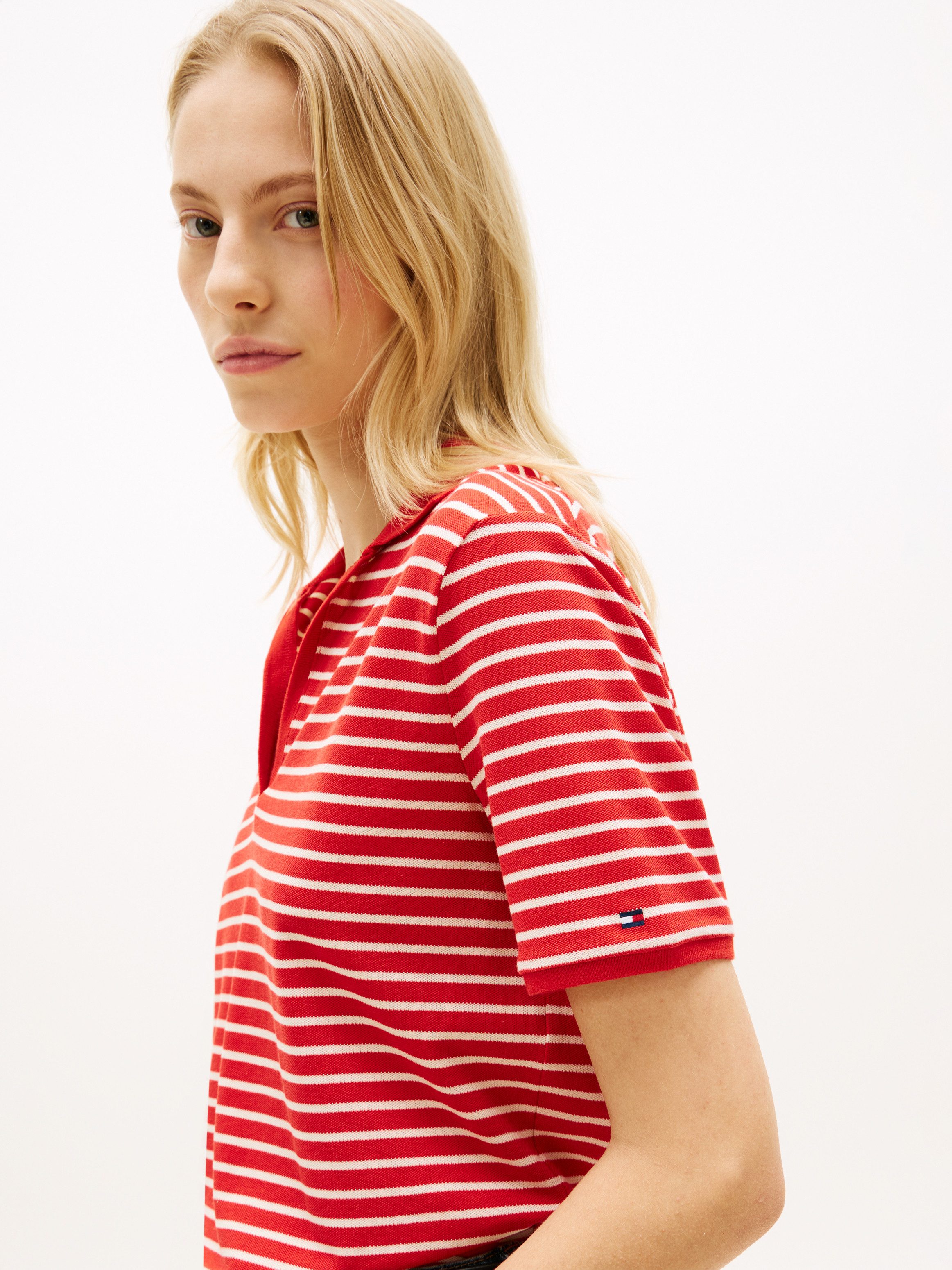 Tommy Hilfiger Poloshirt LYOCELL PIQUE OPEN-NK SS POLO mit kleinem Logo-Stick