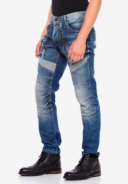 Cipo & Baxx Bequeme Jeans mit trendigen Zierelementen