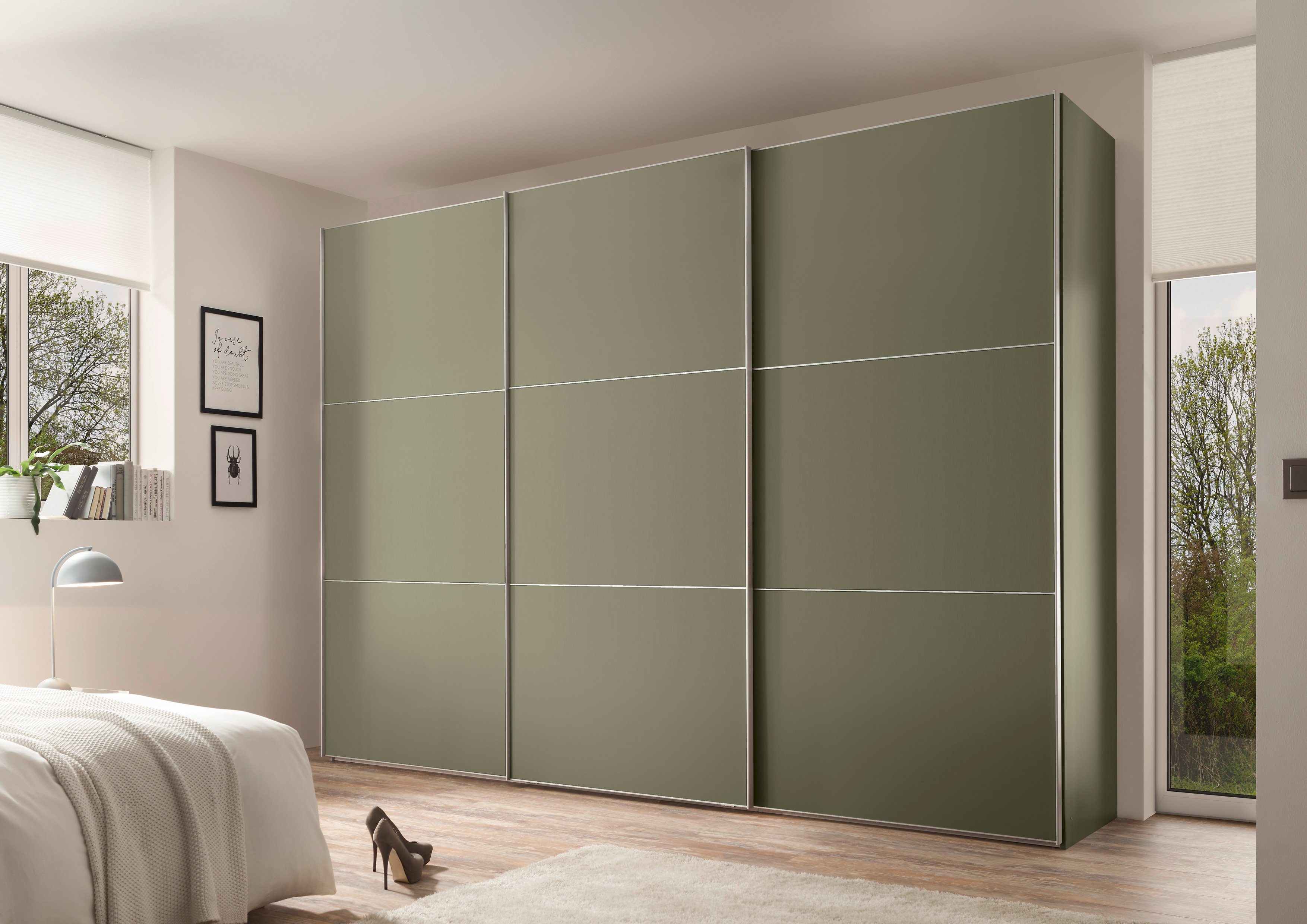 STAUD Schwebetürenschrank Includo,"Premium Variante in Weiß in 249cm Breite" (3 Breiten (ca. 250, 280 oder 300cm), Höhe 222cm)