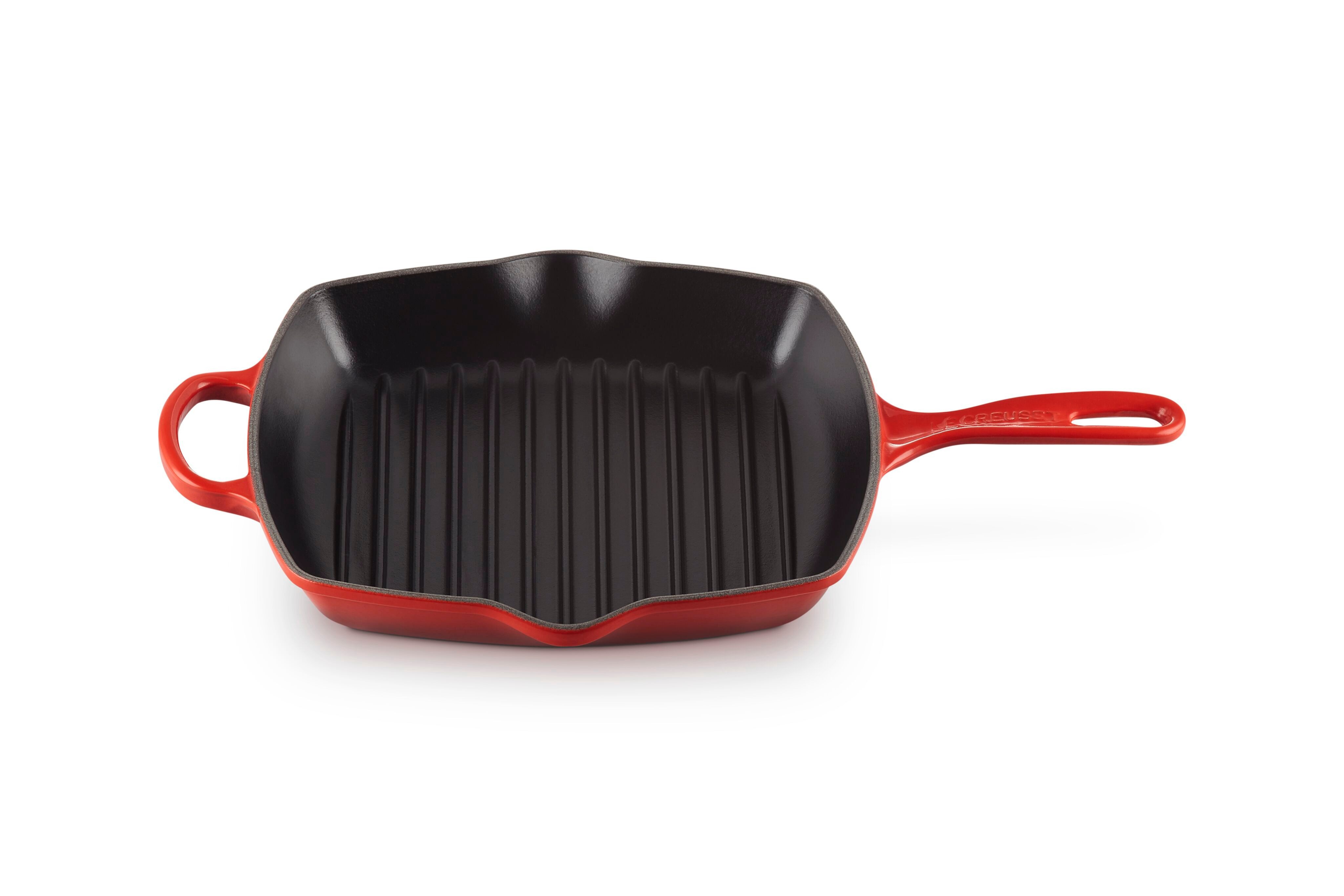 LE CREUSET Grillpfanne Signature, Quadratisch, Gusseisen, 26 cm, Für alle Herdarten geeignet, 2,86 kg, Kirschrot, 20183260600422