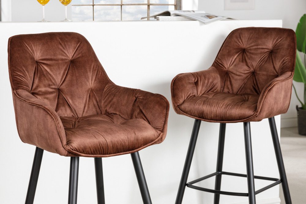 riess-ambiente Barhocker MILANO rostbraun/schwarz - Samt, Metallgestell, mit Lehne & Fußablage (Einzelartikel, 1 St), Stuhl mit Chesterfield-Steppung – ideal für Deinen Küchentresen