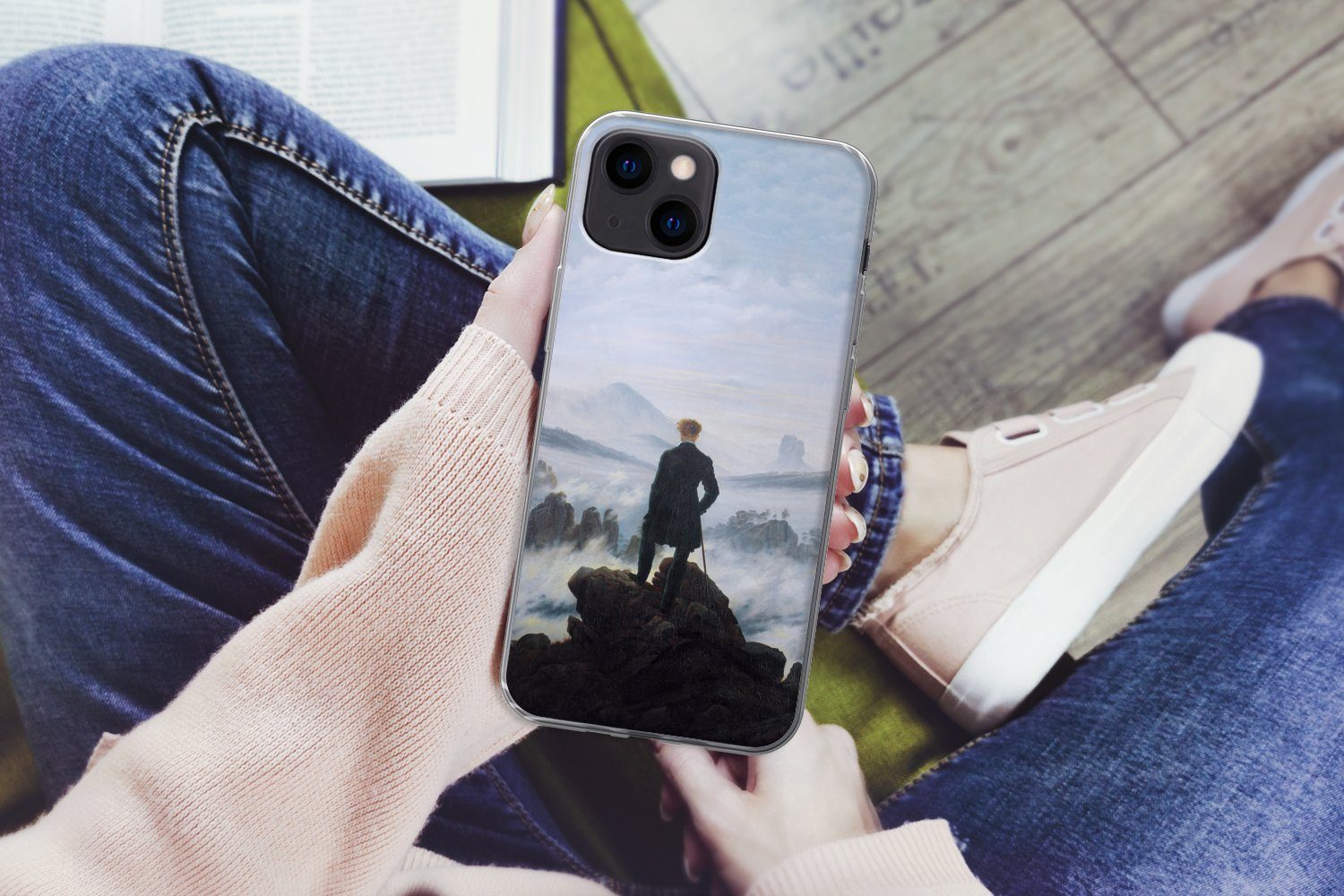 MuchoWow Handyhülle für Apple iPhone 13 Der Wanderer über dem Nebelmeer - Caspar David Fri, Smartphone-Bumper, Print, Handy Schutzhülle Dünn