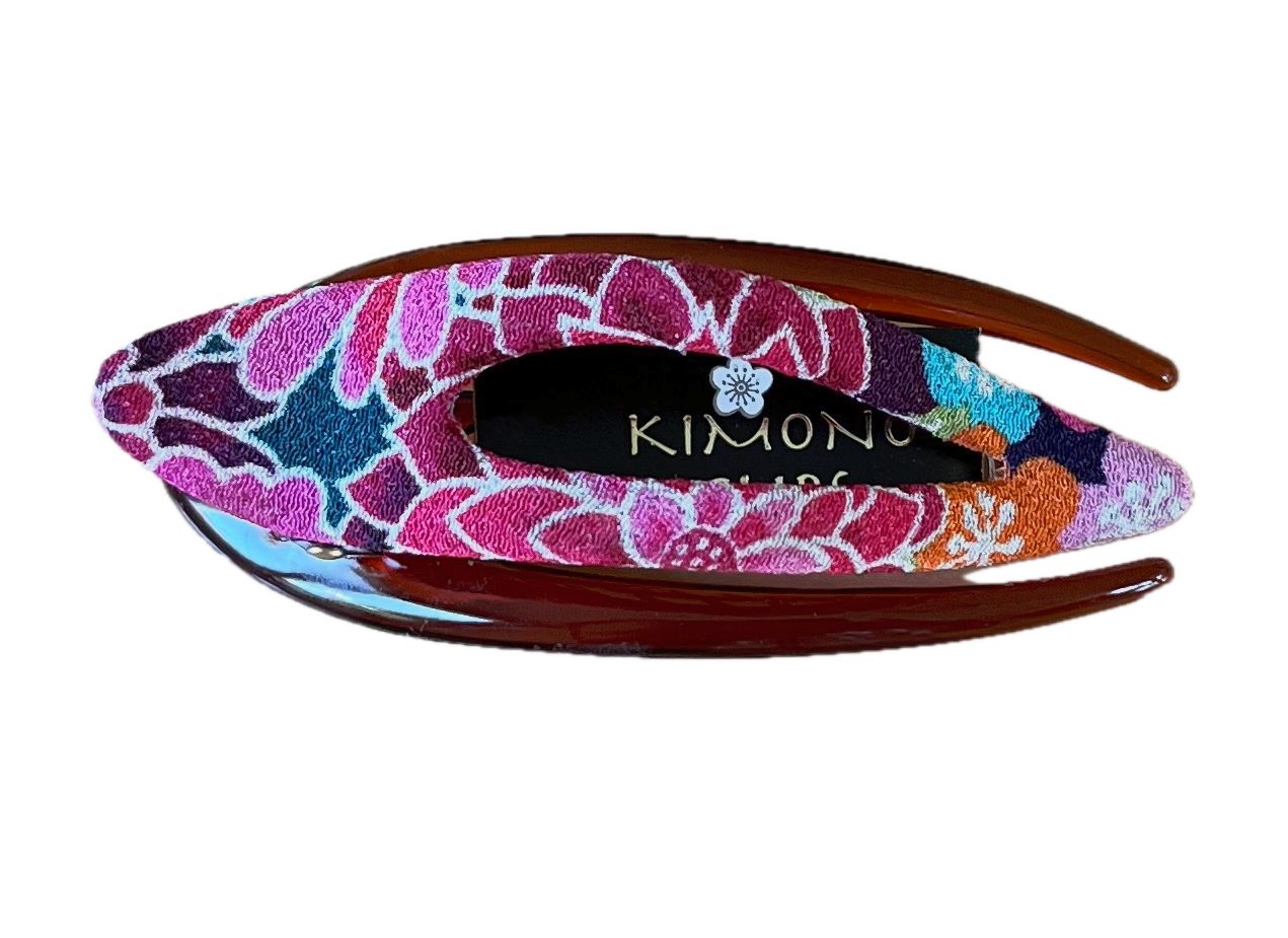 LK Trend & Style Haarklammer kleiner Bogen, außergewöhnlich schöne Haarspange, Neu aus New York, langlebiges Accessoire, Kimono steht für hochwertige Qualität, jeder Haarclip kann je nach Schnitt des Stoffes variieren, Unikat