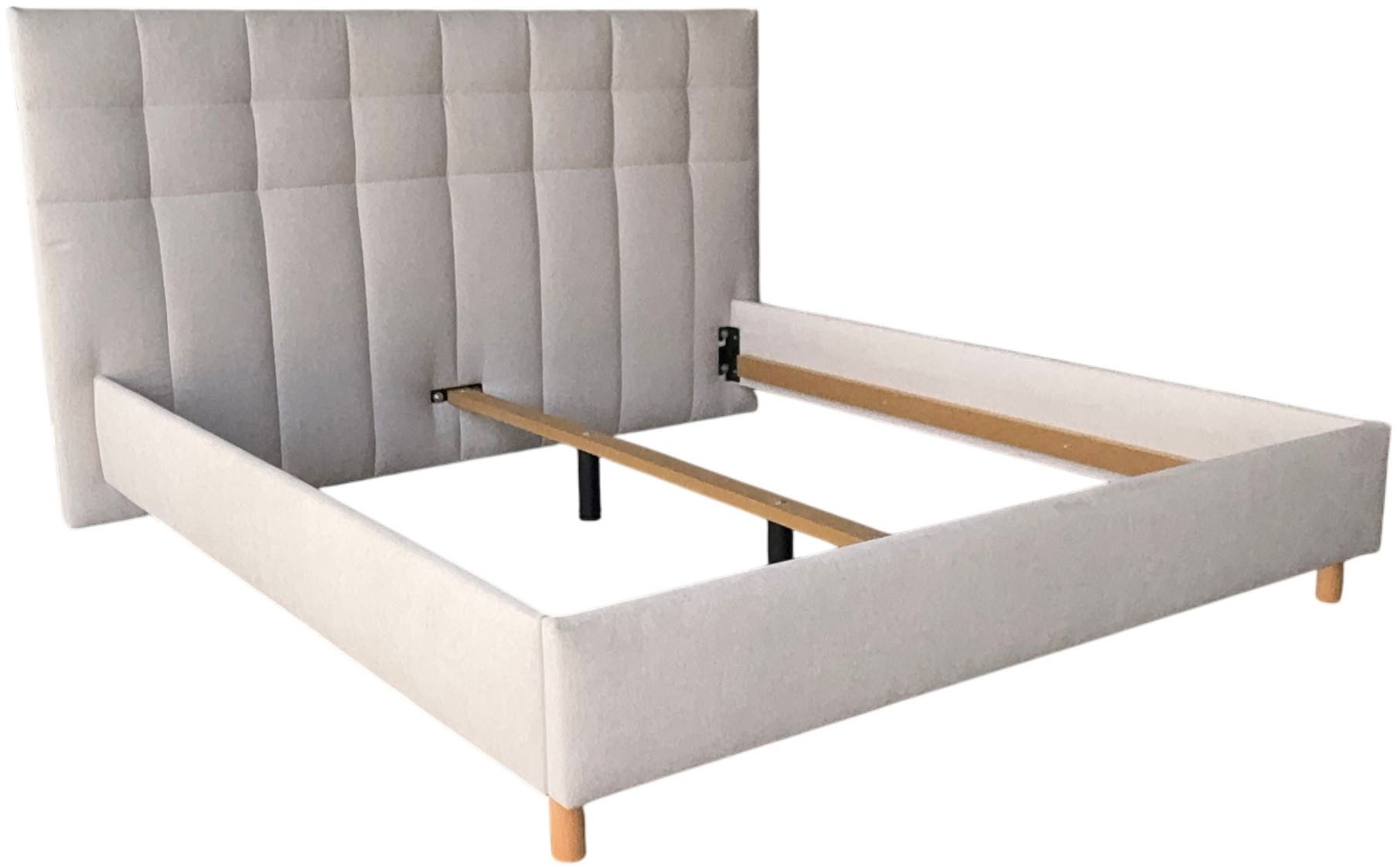COLLECTION AB Polsterbett CLASSIC Scandi erhältlich in der Breite 180x200cm, 3 Varianten: Rahmen, Rahmen + Rost oder Komplett-Set mit King-Matratze