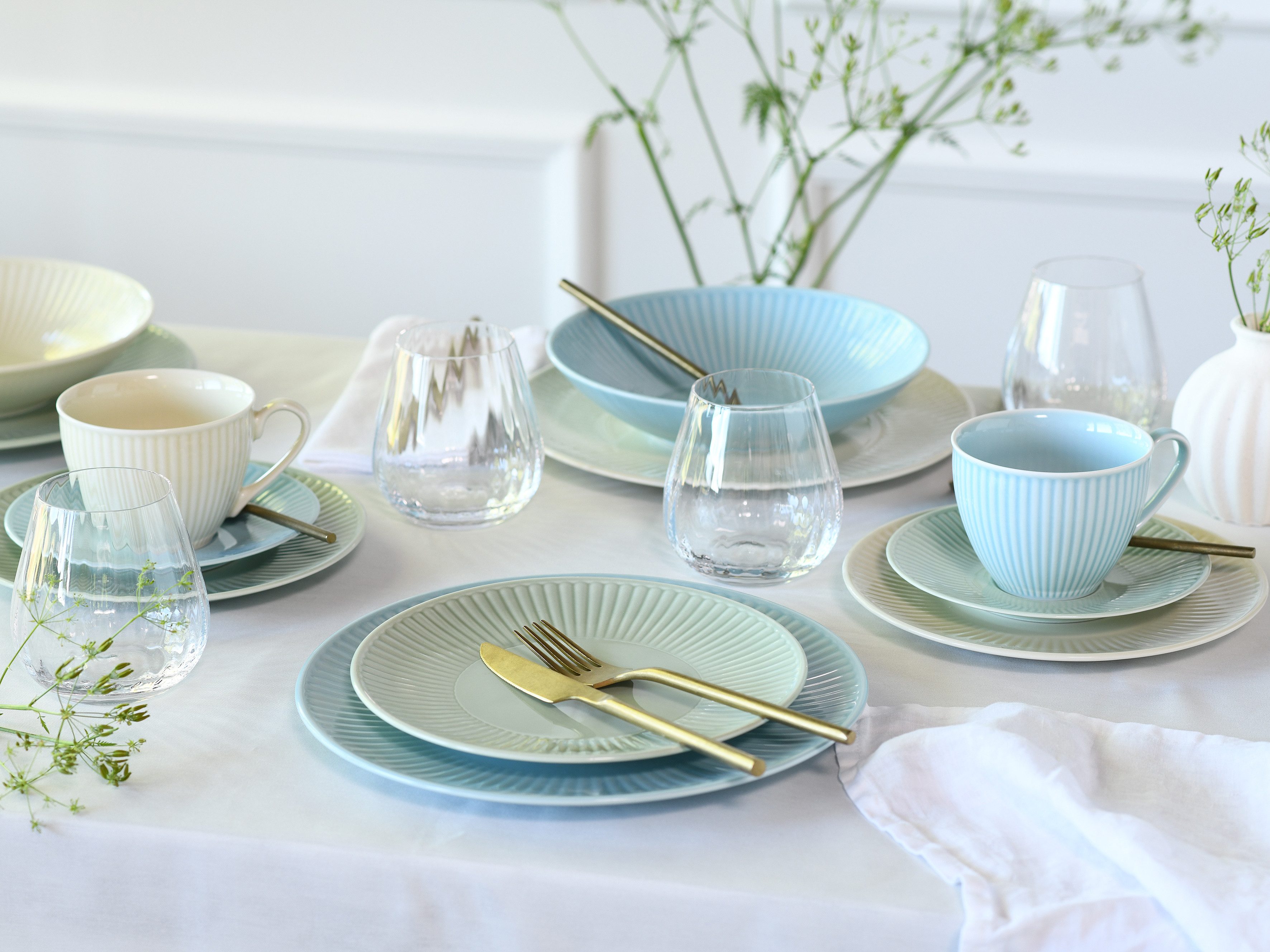 CreaTable Kombiservice Valencia Pastell, Kombi-Service 30-tlg (30-tlg), 6 Personen, Porzellan, Elegant, Boho Chic