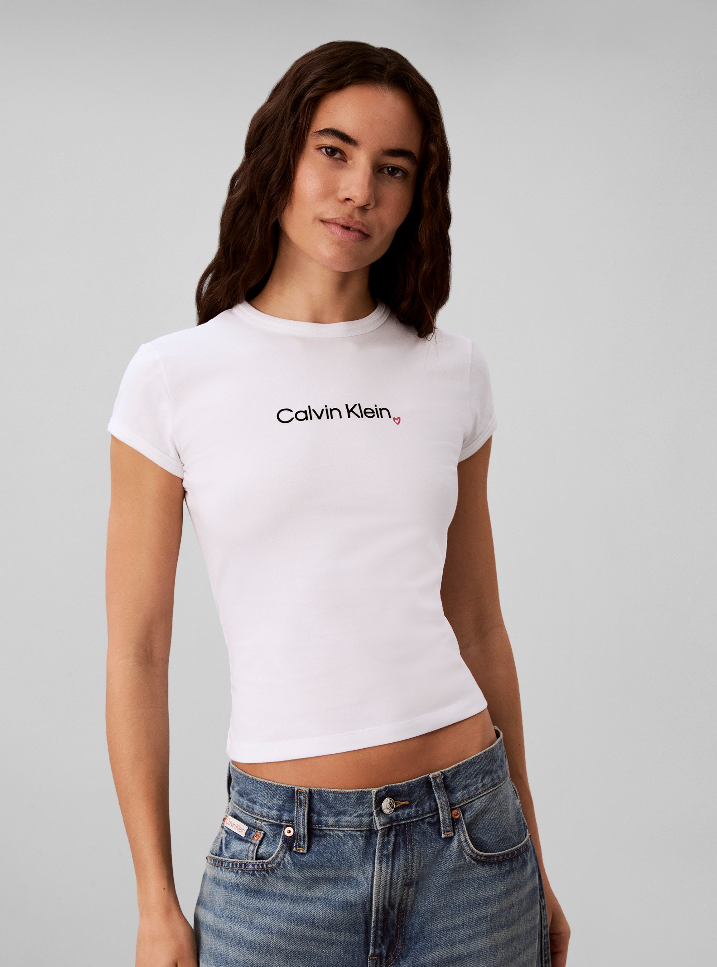 Calvin Klein Jeans T-Shirt SLIM FIT HEART LOGO TEE Slim fit, Logoschriftzug
